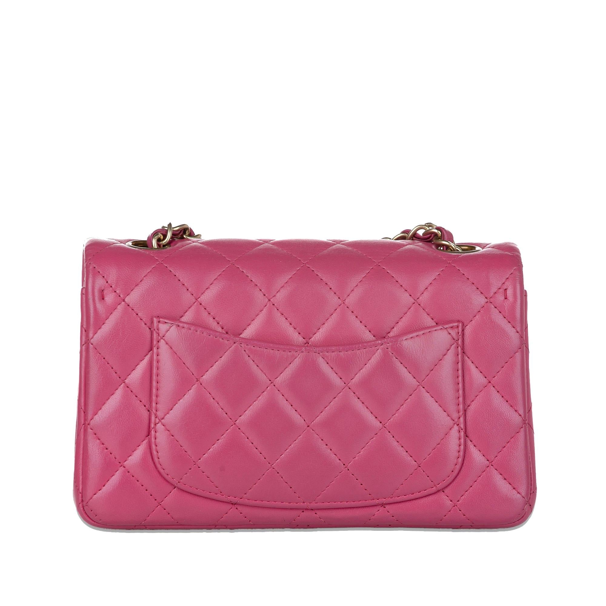 Chanel Mini Rectangular Classic Lambskin Single Flap (SHG-dNNE0j)