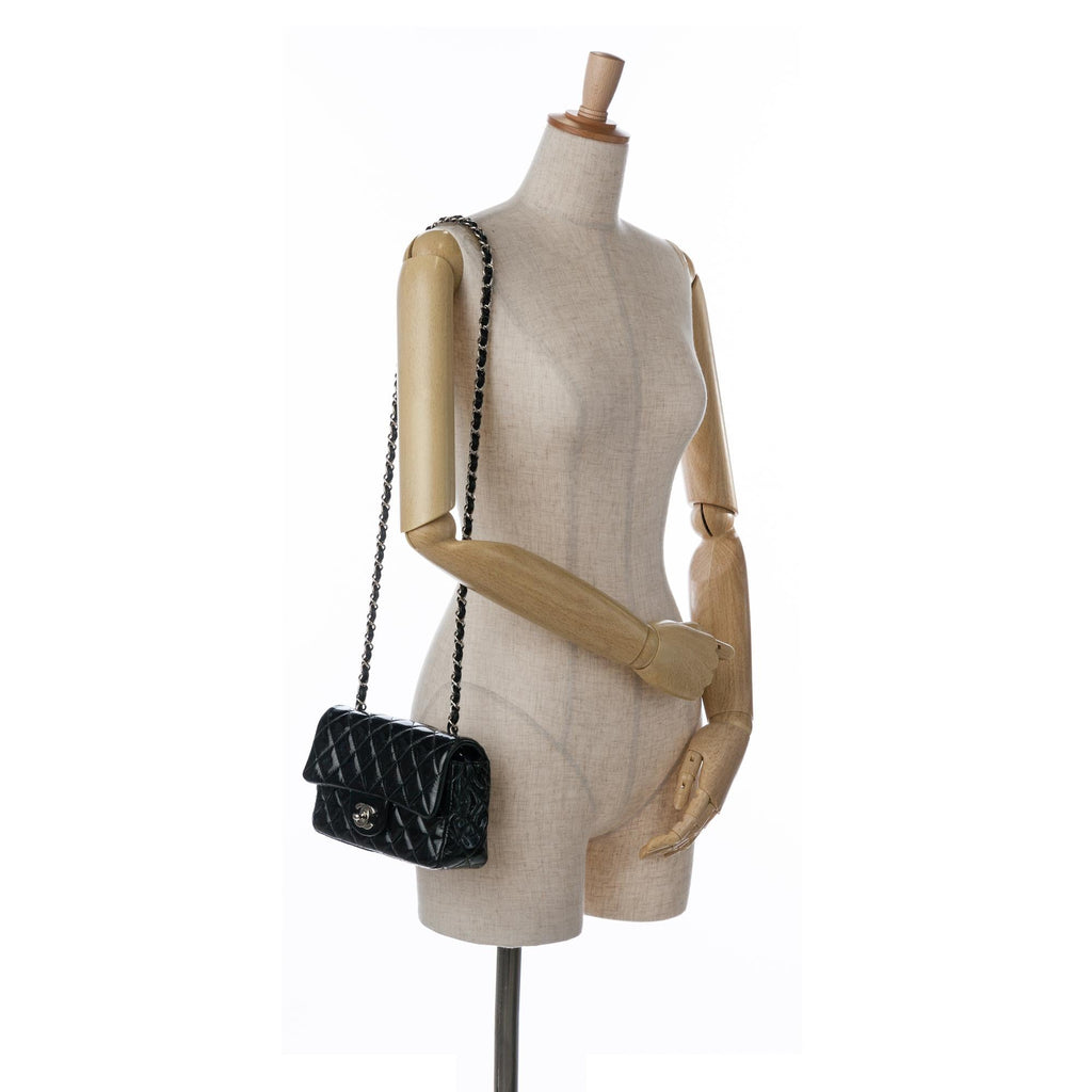 Chanel Mini Rectangular Classic Patent Single Flap (SHG-H2RONy)