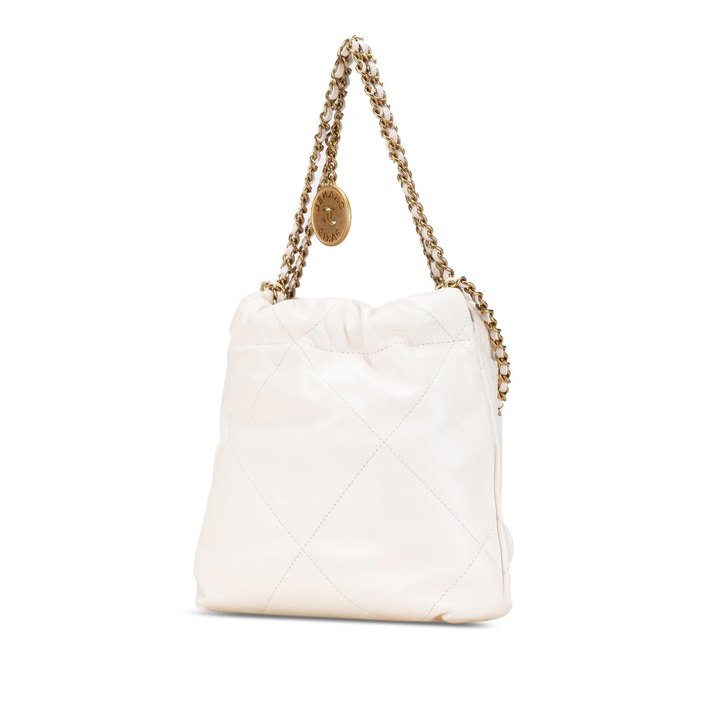Chanel Mini Shiny Calfskin 22 Hobo (SHG-sj5j49)