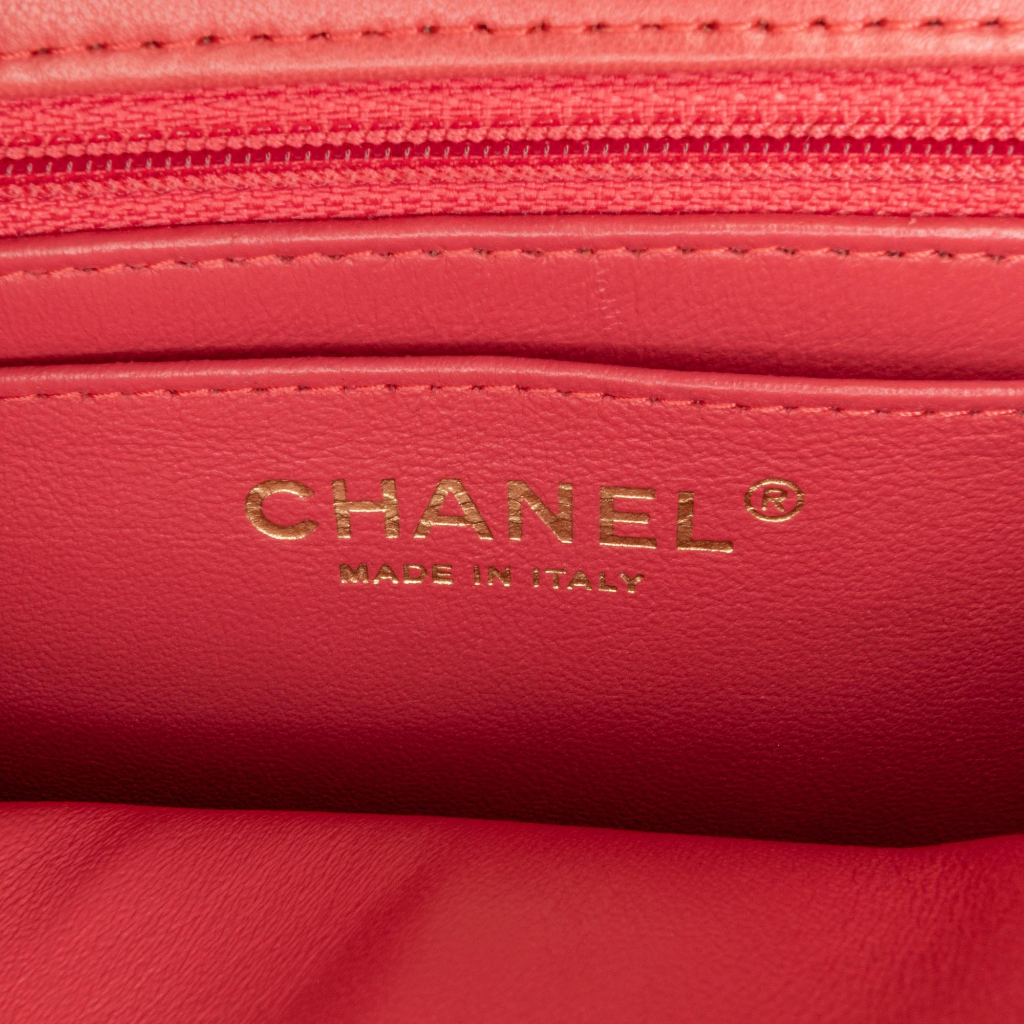 Chanel Mini Square Classic Chevron Lambskin Flap (SHG-8Ryymc)