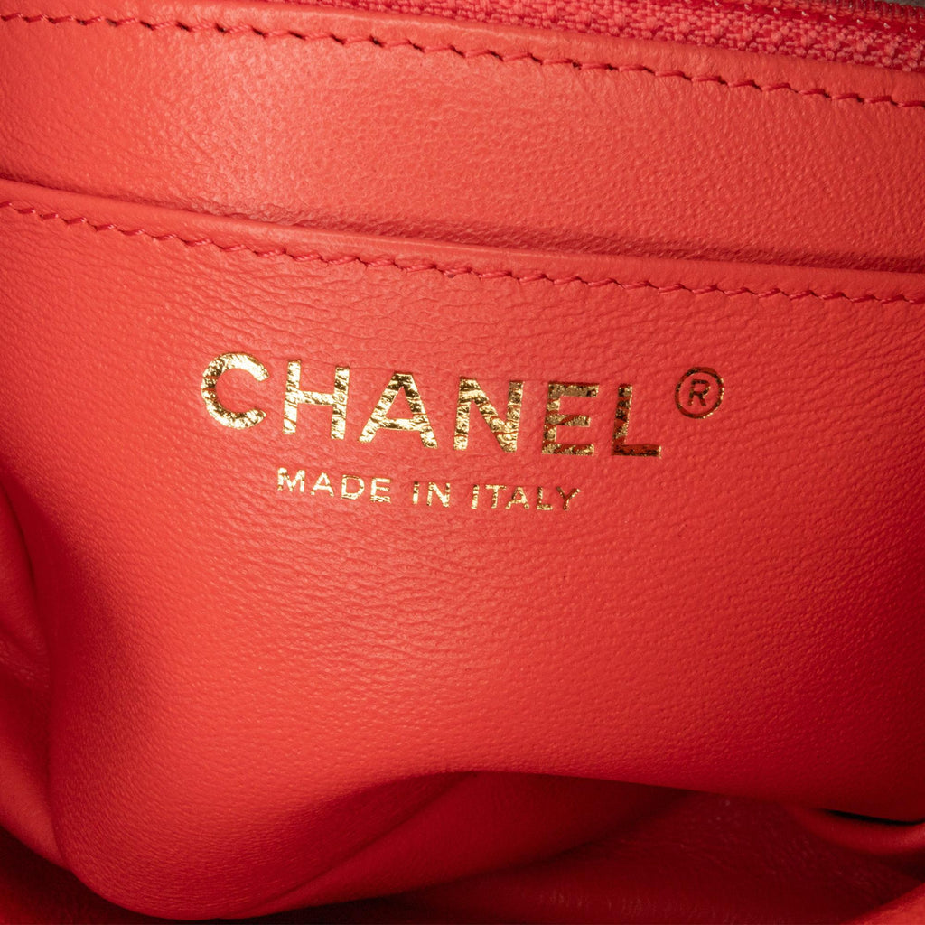 Chanel Mini Square Classic Lambskin Chevron Flap (SHG-HJTI2E)