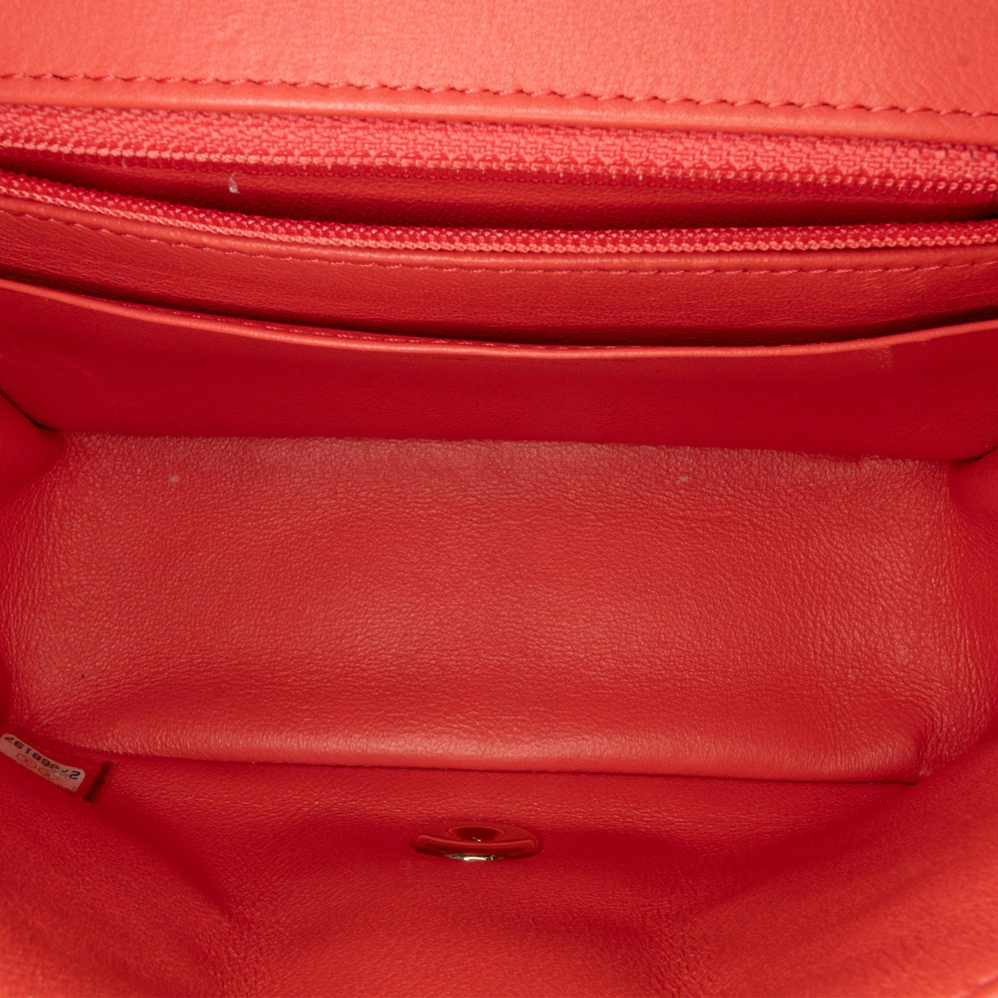 Chanel Mini Square Classic Lambskin Chevron Flap (SHG-HJTI2E)