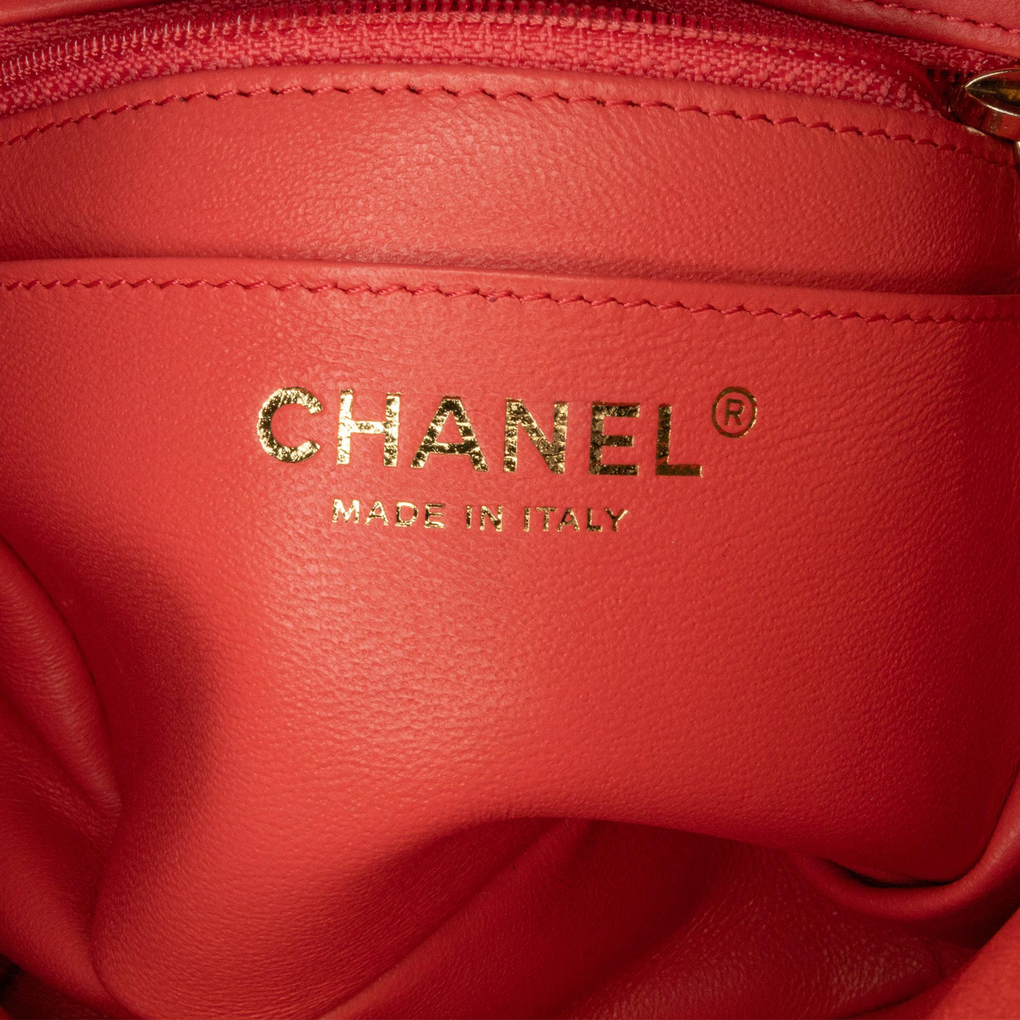 Chanel Mini Square Classic Lambskin Chevron Flap (SHG-HJTI2E)