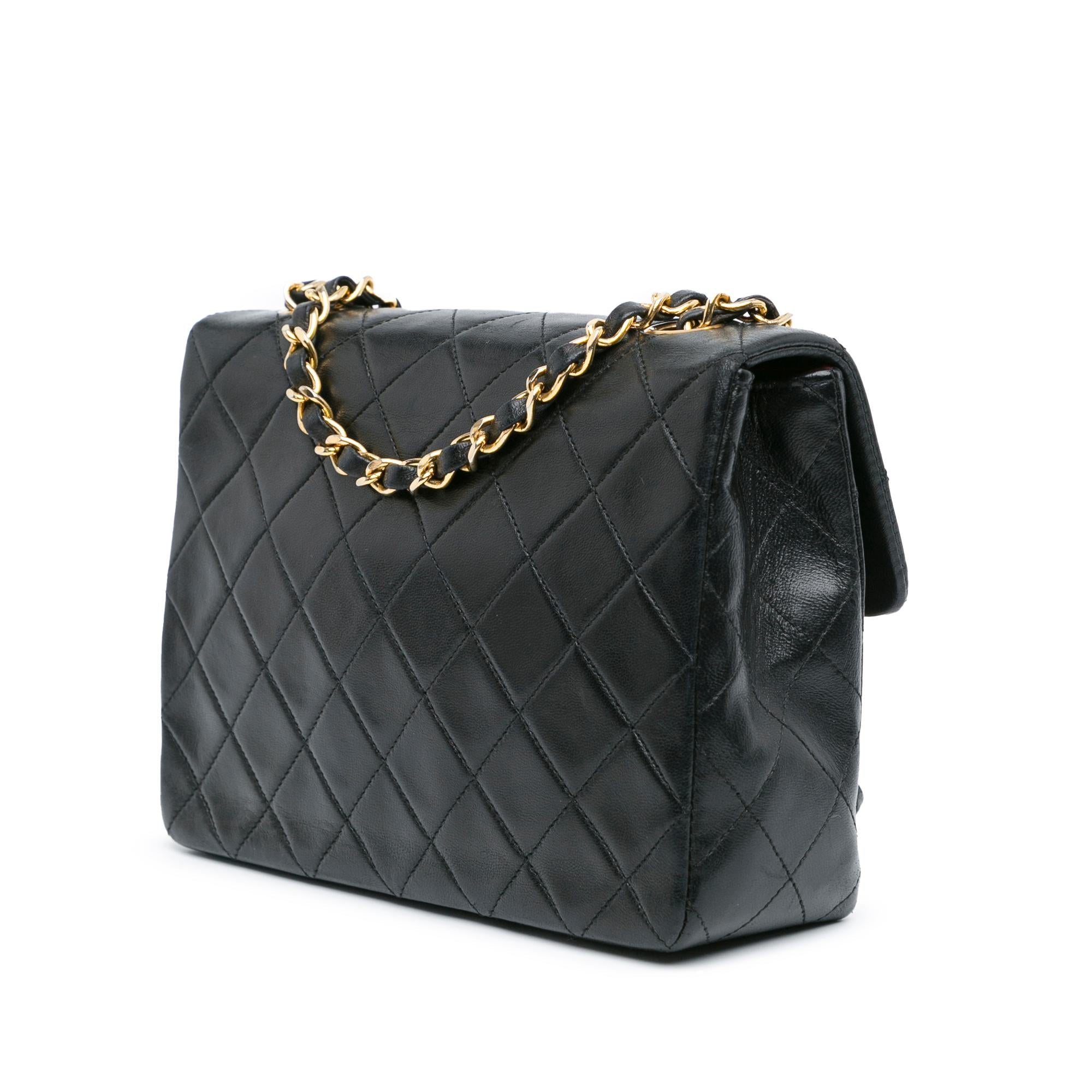 Chanel Mini Square Classic Lambskin Leather Single Flap Bag (SHG-hqpiJu)