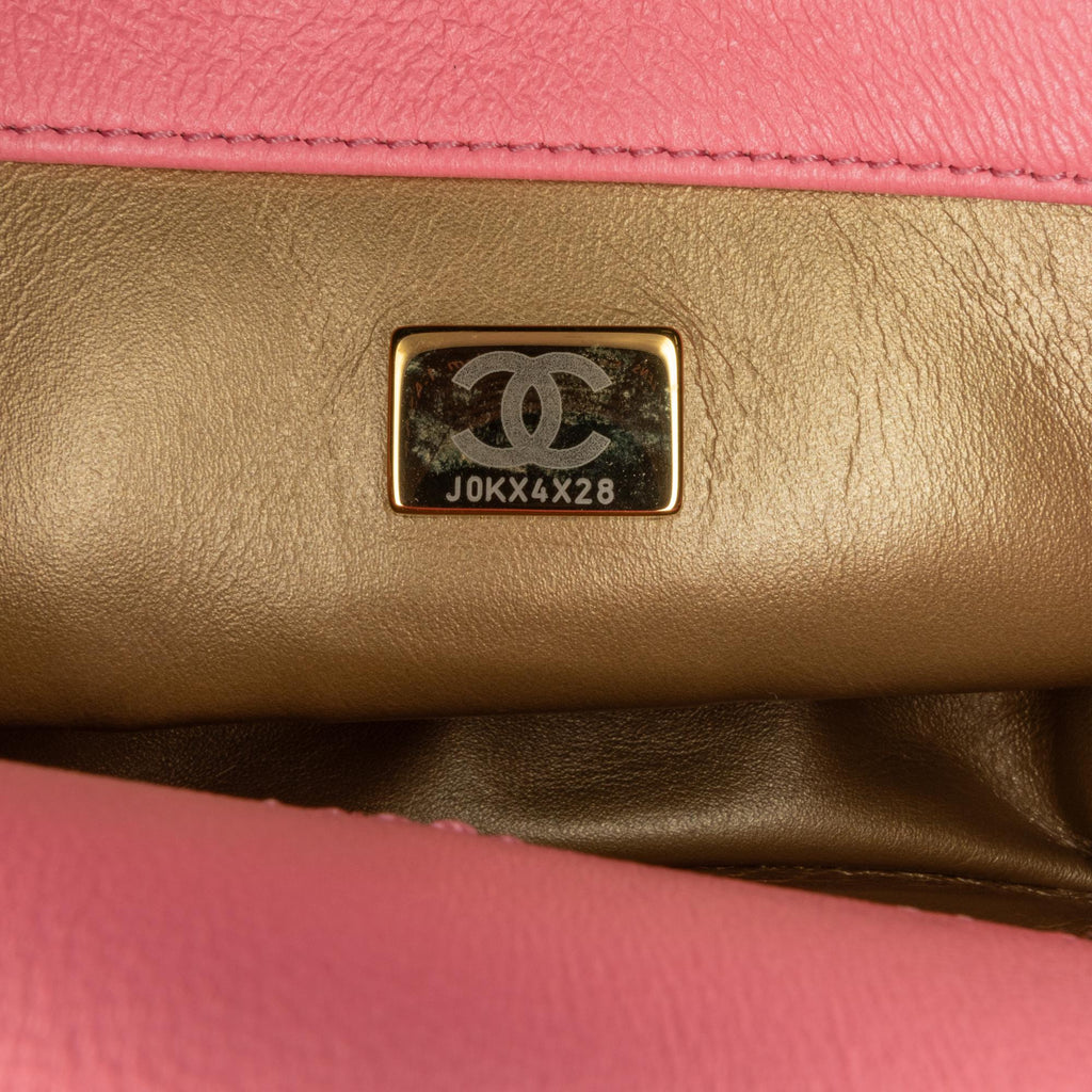 Chanel Mini Square Classic Lambskin Pearl Crush Flap (SHG-zjQT5W)