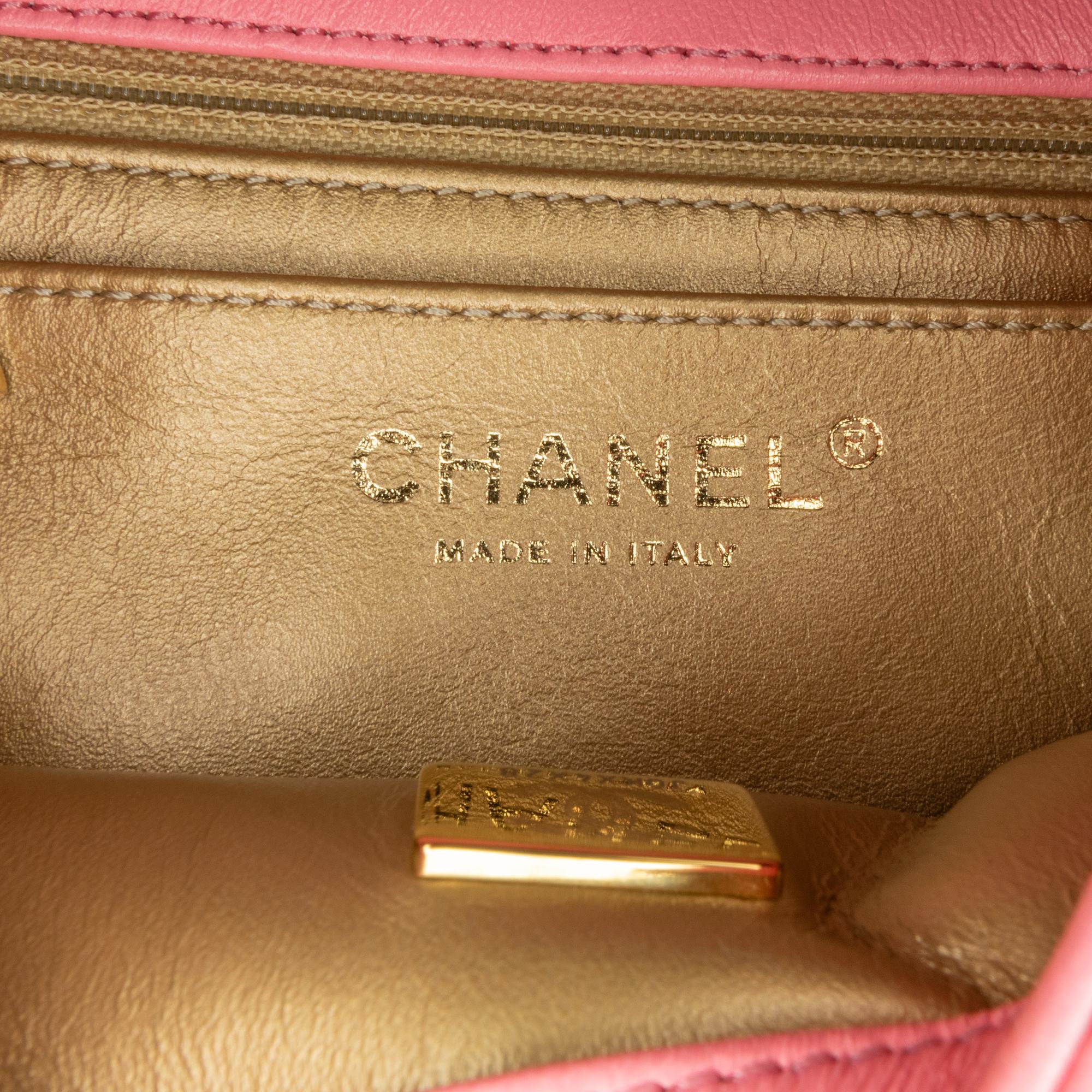 Chanel Mini Square Classic Lambskin Pearl Crush Flap (SHG-zjQT5W)