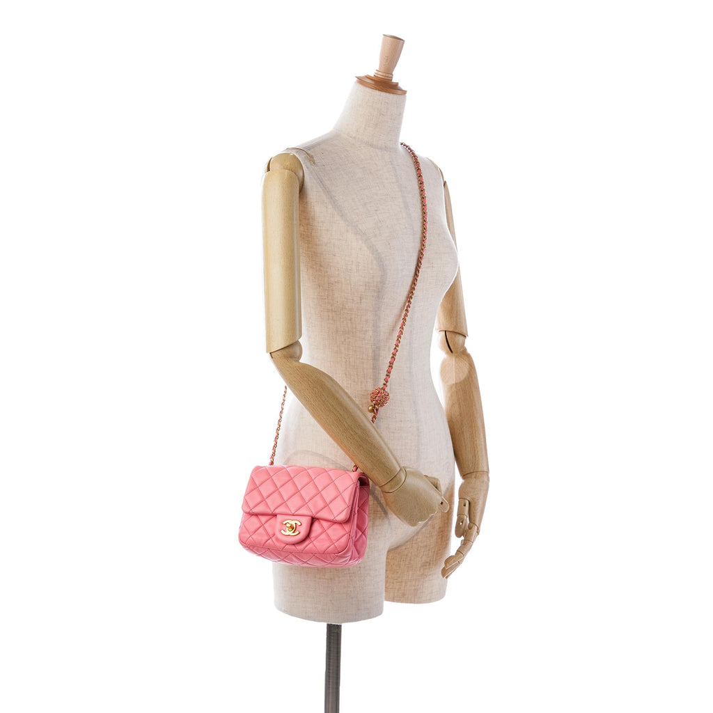 Chanel Mini Square Classic Lambskin Pearl Crush Flap (SHG-zjQT5W)