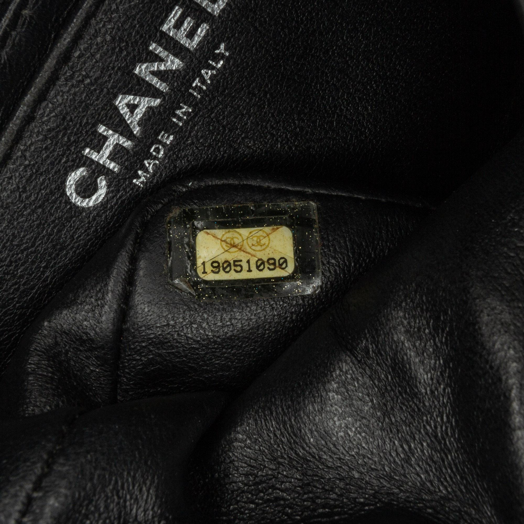 Chanel Mini Square Classic Patent Single Flap (SHG-vfasYd)