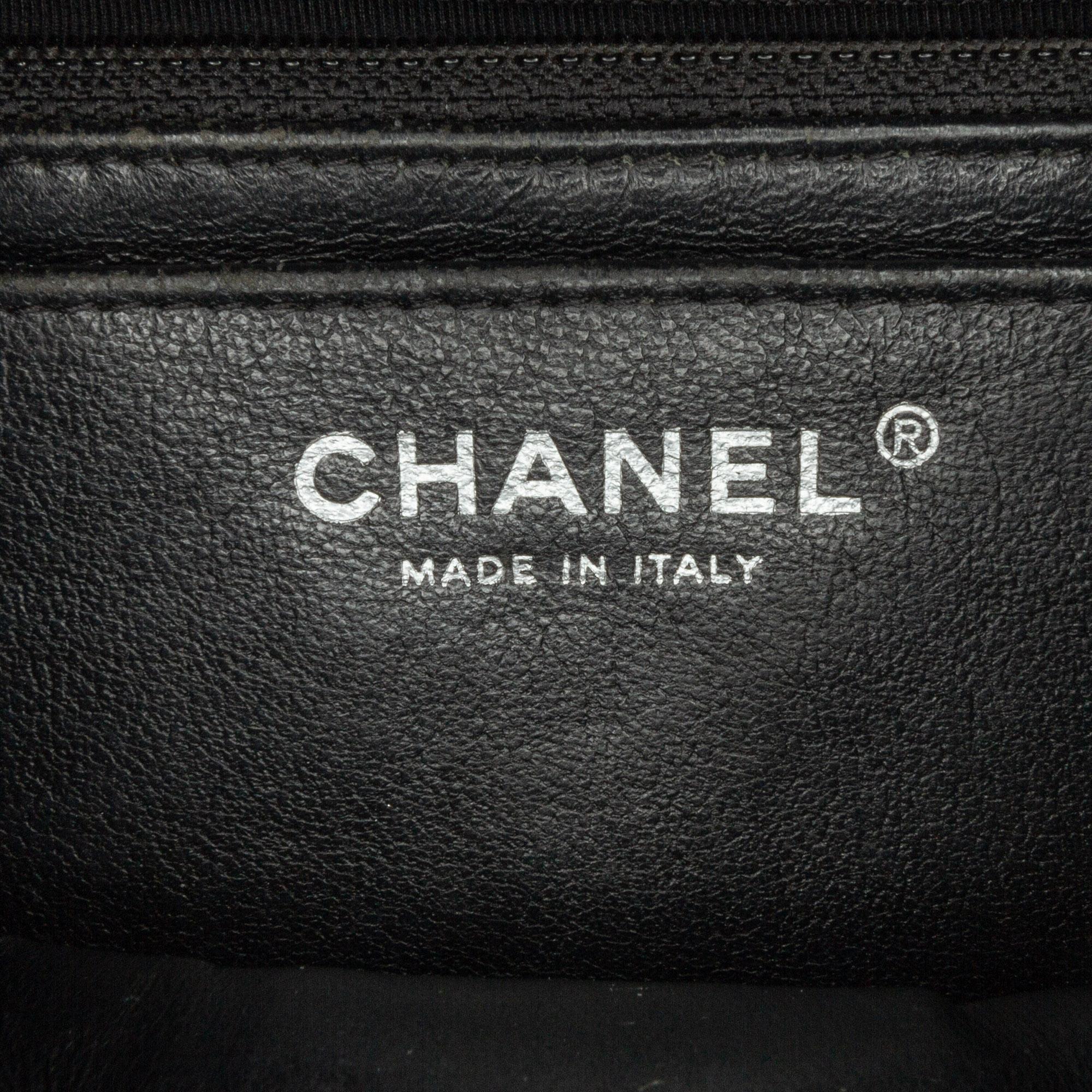 Chanel Mini Square Classic Patent Single Flap (SHG-vfasYd)