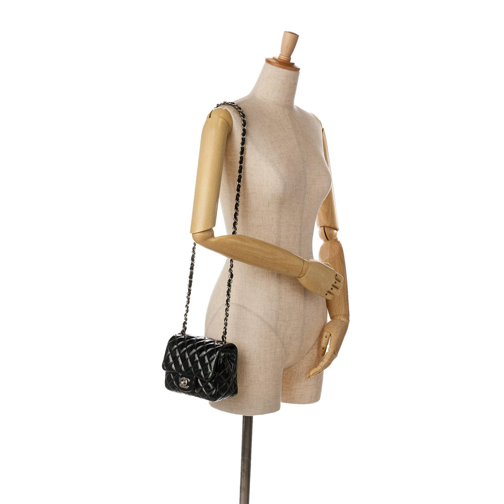 Chanel Mini Square Classic Patent Single Flap (SHG-vfasYd)