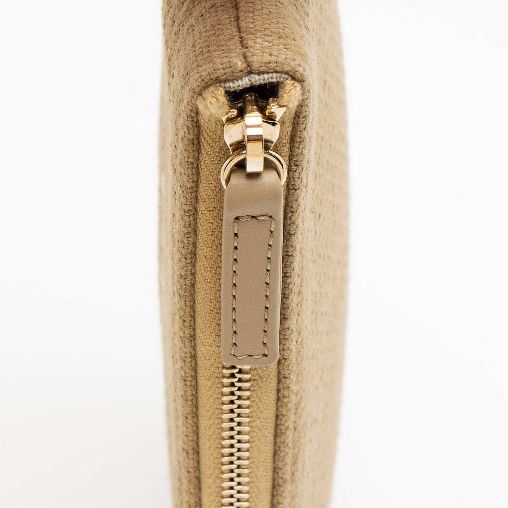 Chanel Mixed Fibers Deauville Pochette