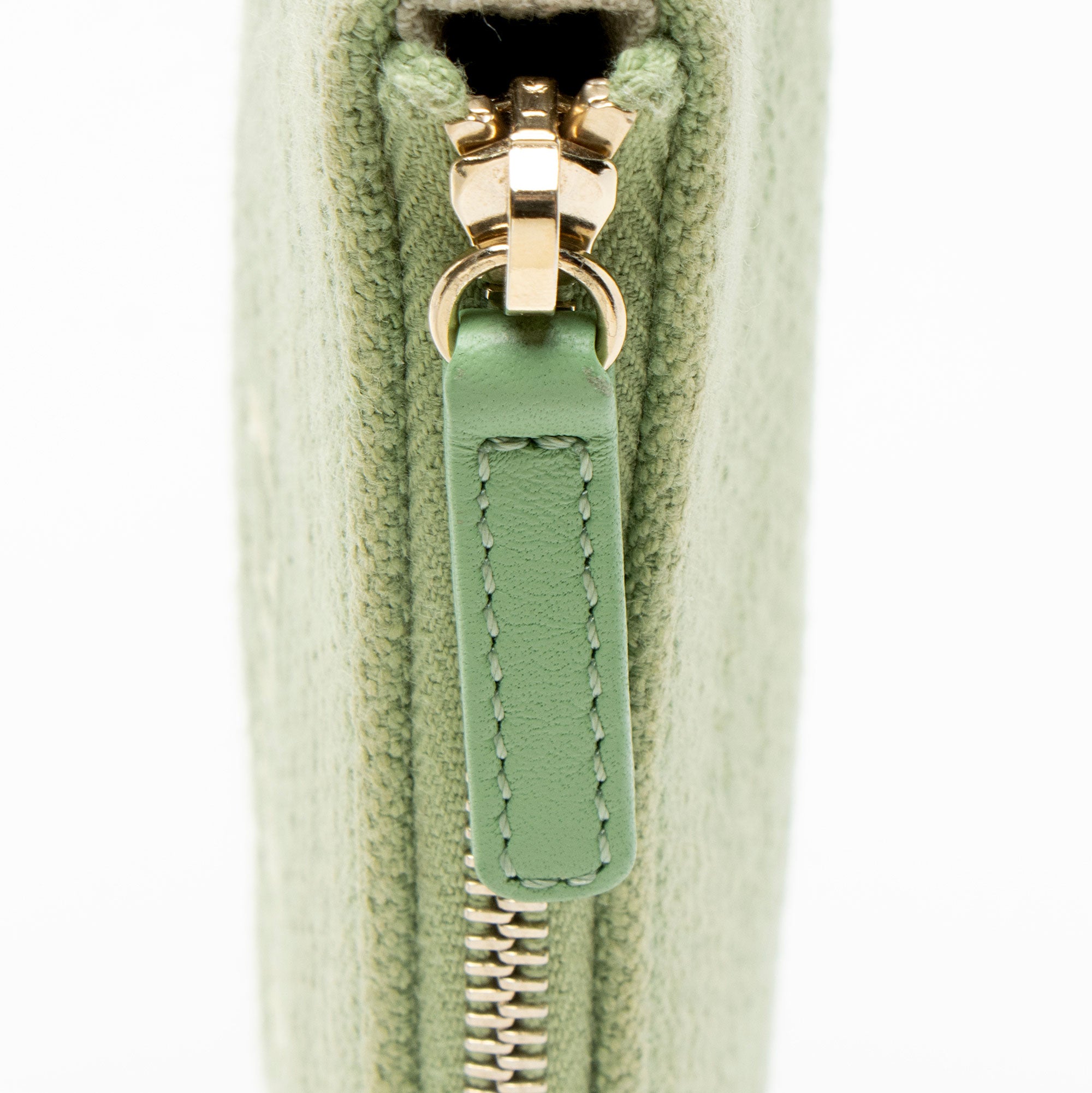 Chanel Mixed Fibers Deauville Pochette