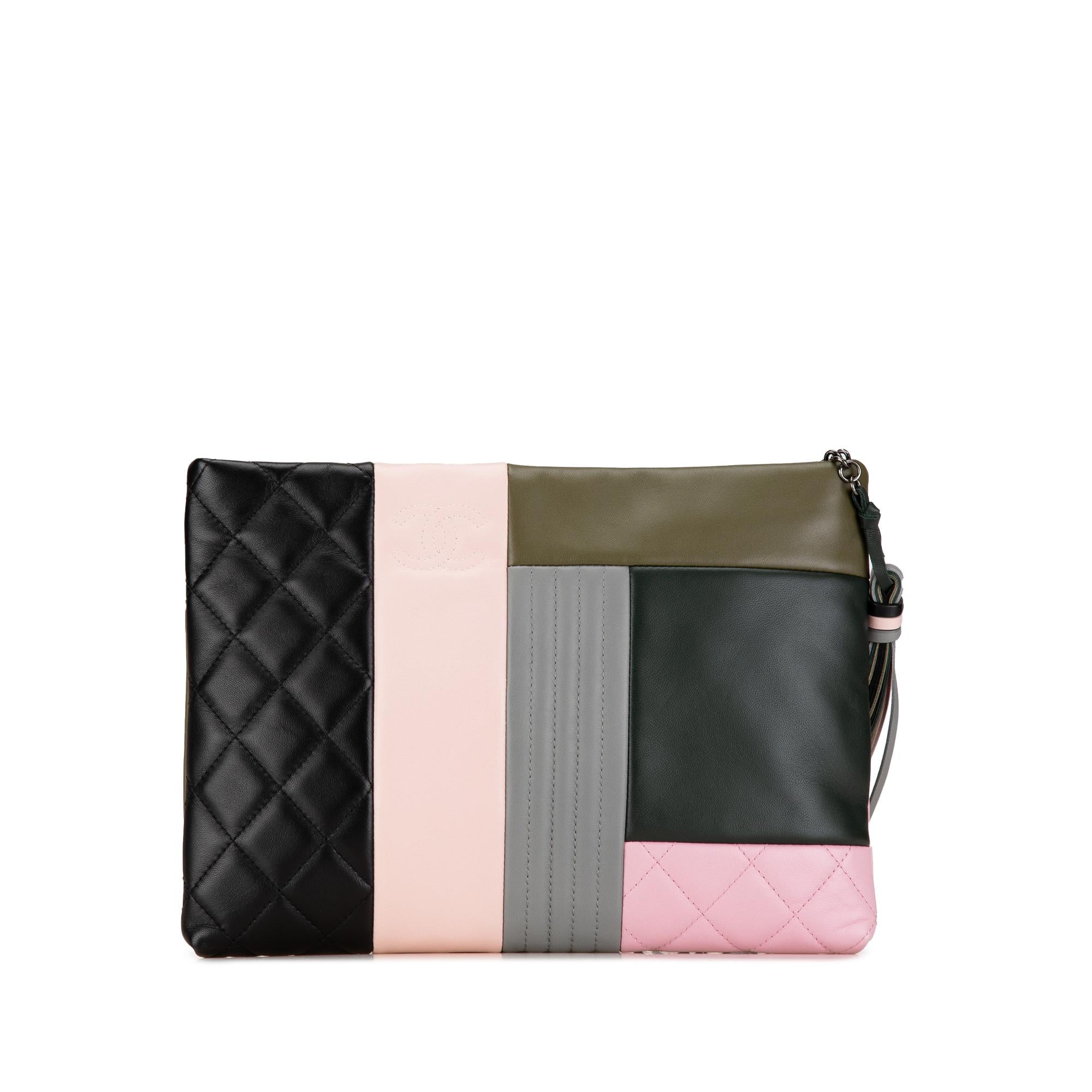 Chanel Multicolor Quilted Patchwork Pouch (SHG-oCFnuX)