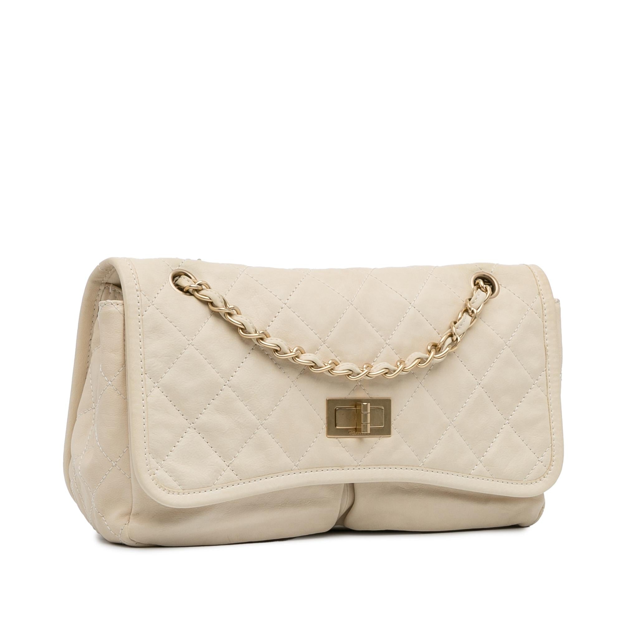 Chanel Natural Beauty Split Pocket (SHG-RQcWTD)