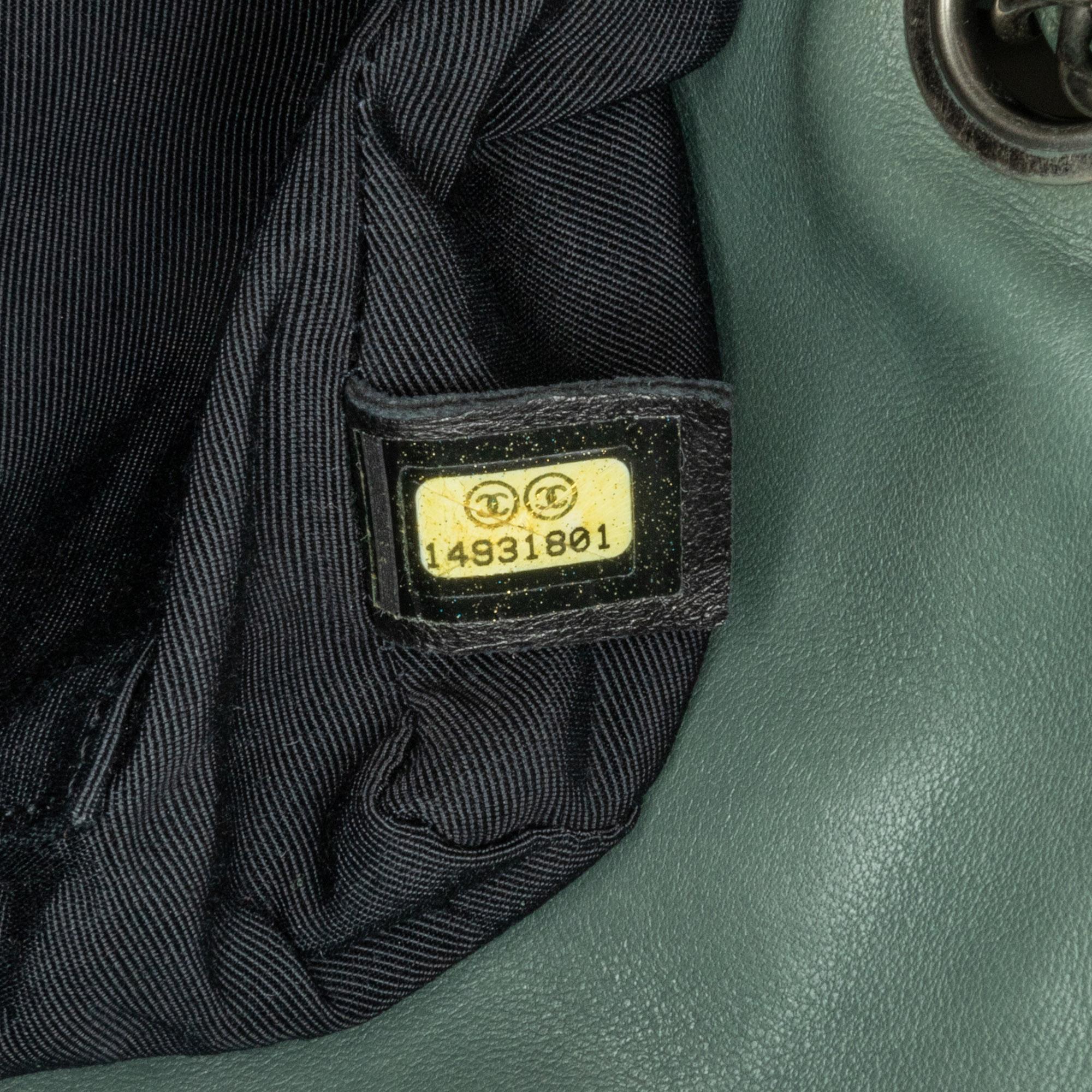 Chanel New Bubble Flap Bag (SHG-vlw2bG)