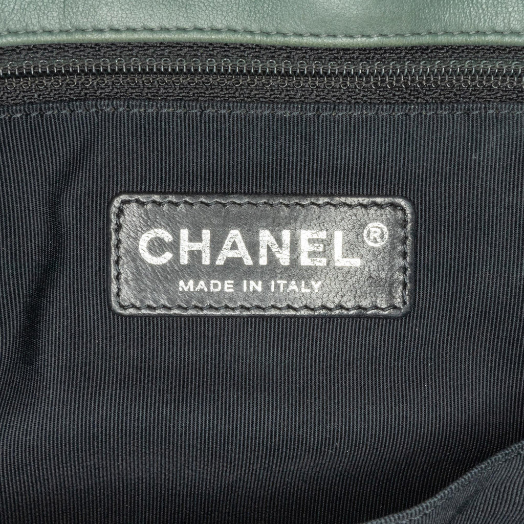 Chanel New Bubble Flap Bag (SHG-vlw2bG)