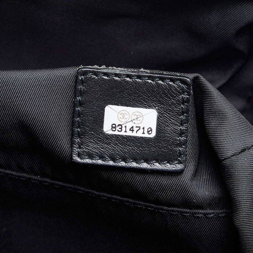 Chanel New Travel Handbag (SHG-tprBiA)