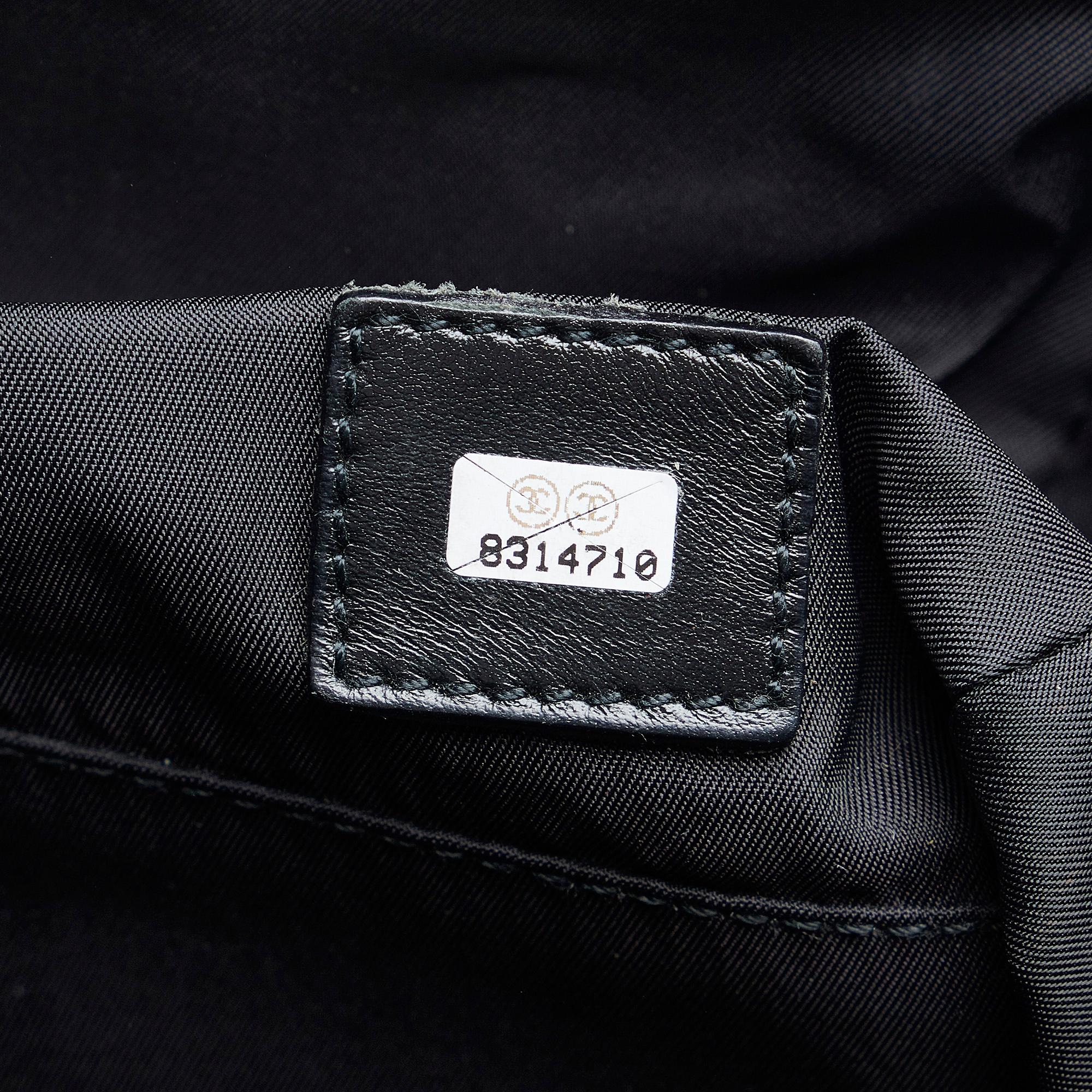 Chanel New Travel Handbag (SHG-tprBiA)