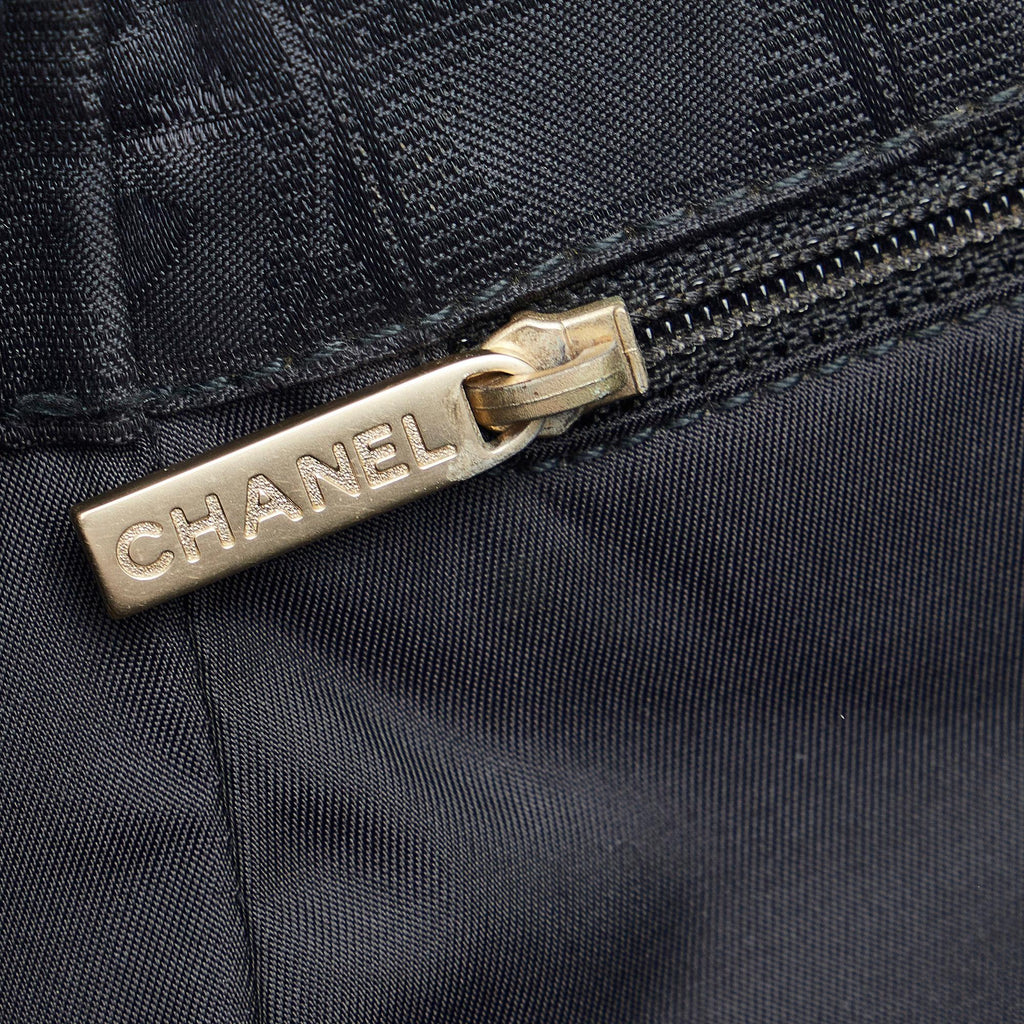 Chanel New Travel Handbag (SHG-tprBiA)