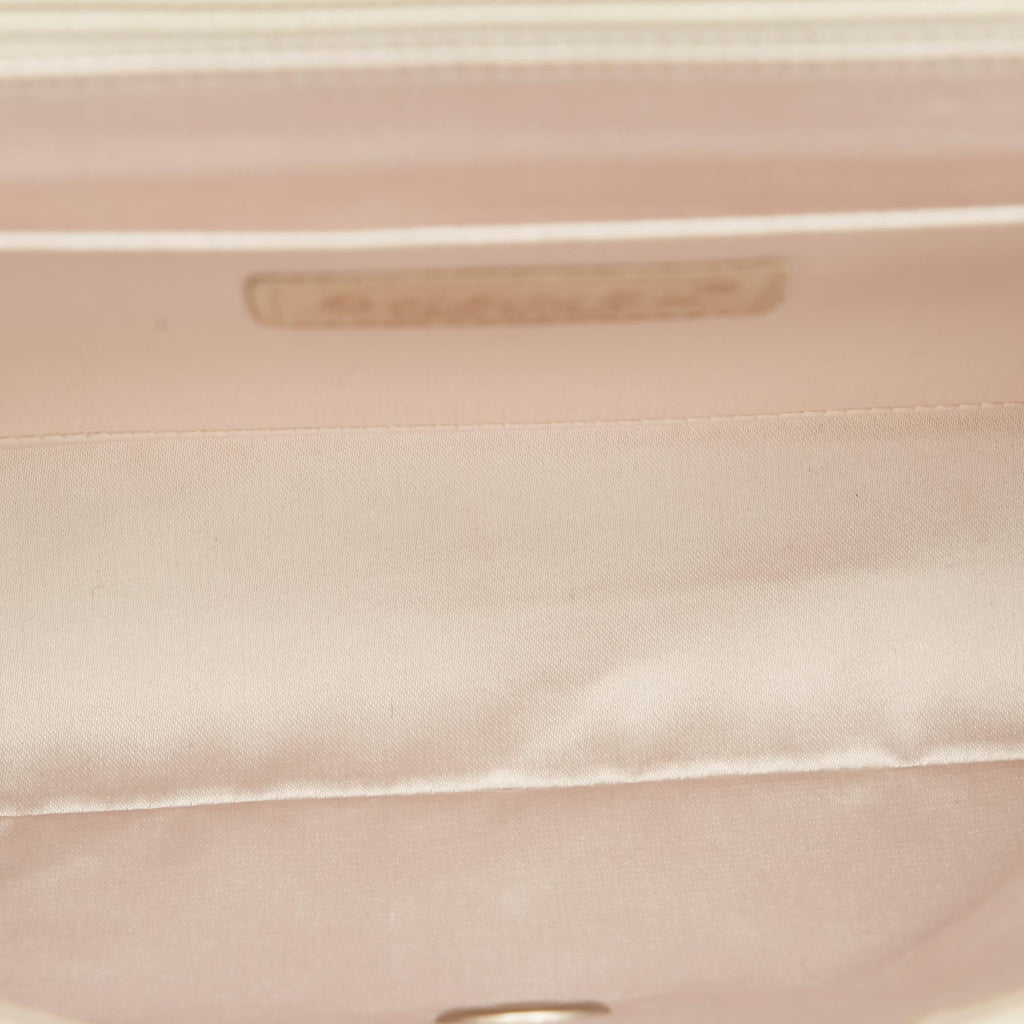 Chanel New Travel Line Classic Flap Single (SHG-35215)