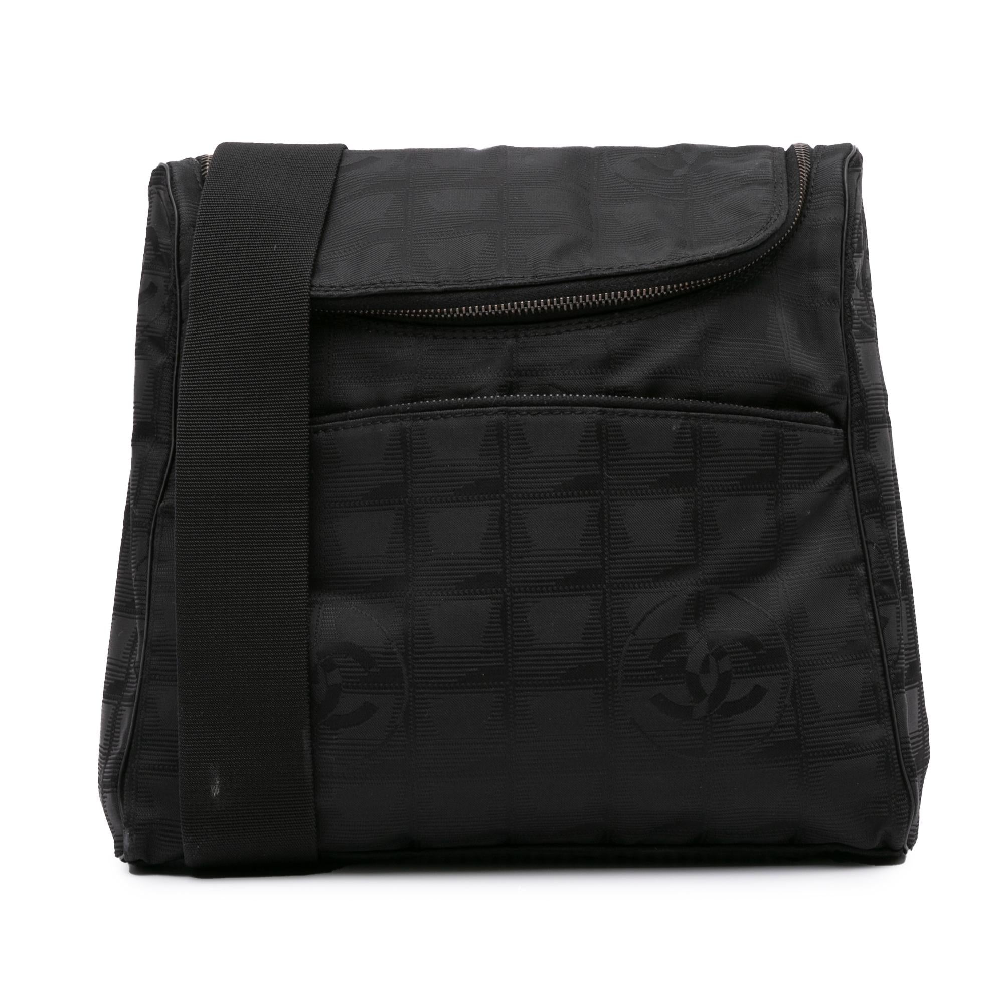Chanel New Travel Line Convertible Backpack (SHG-Kjmrgc)