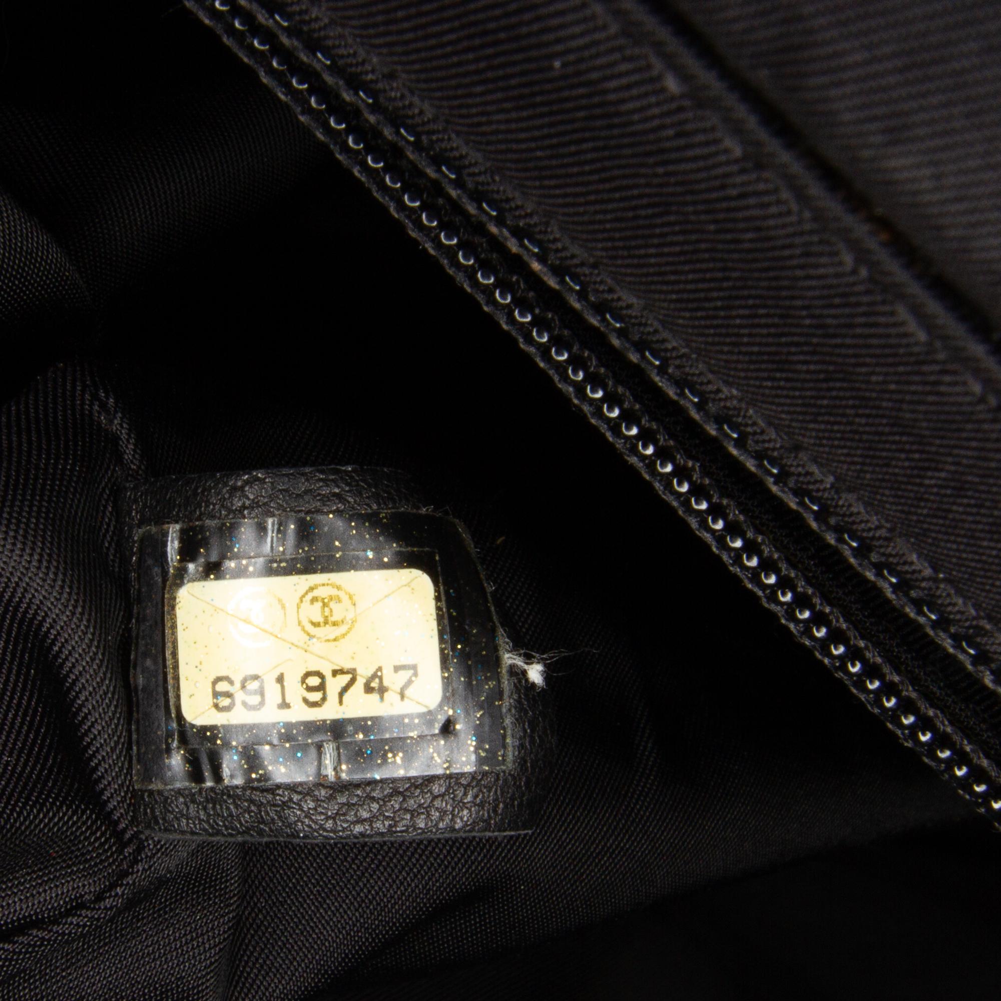 Chanel New Travel Line Convertible Backpack (SHG-Kjmrgc)