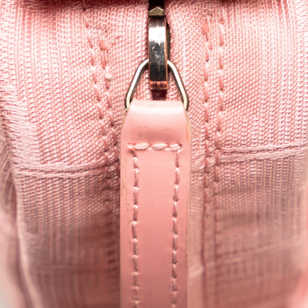 Chanel New Travel Line Crossbody (SHG-LYvPtK)
