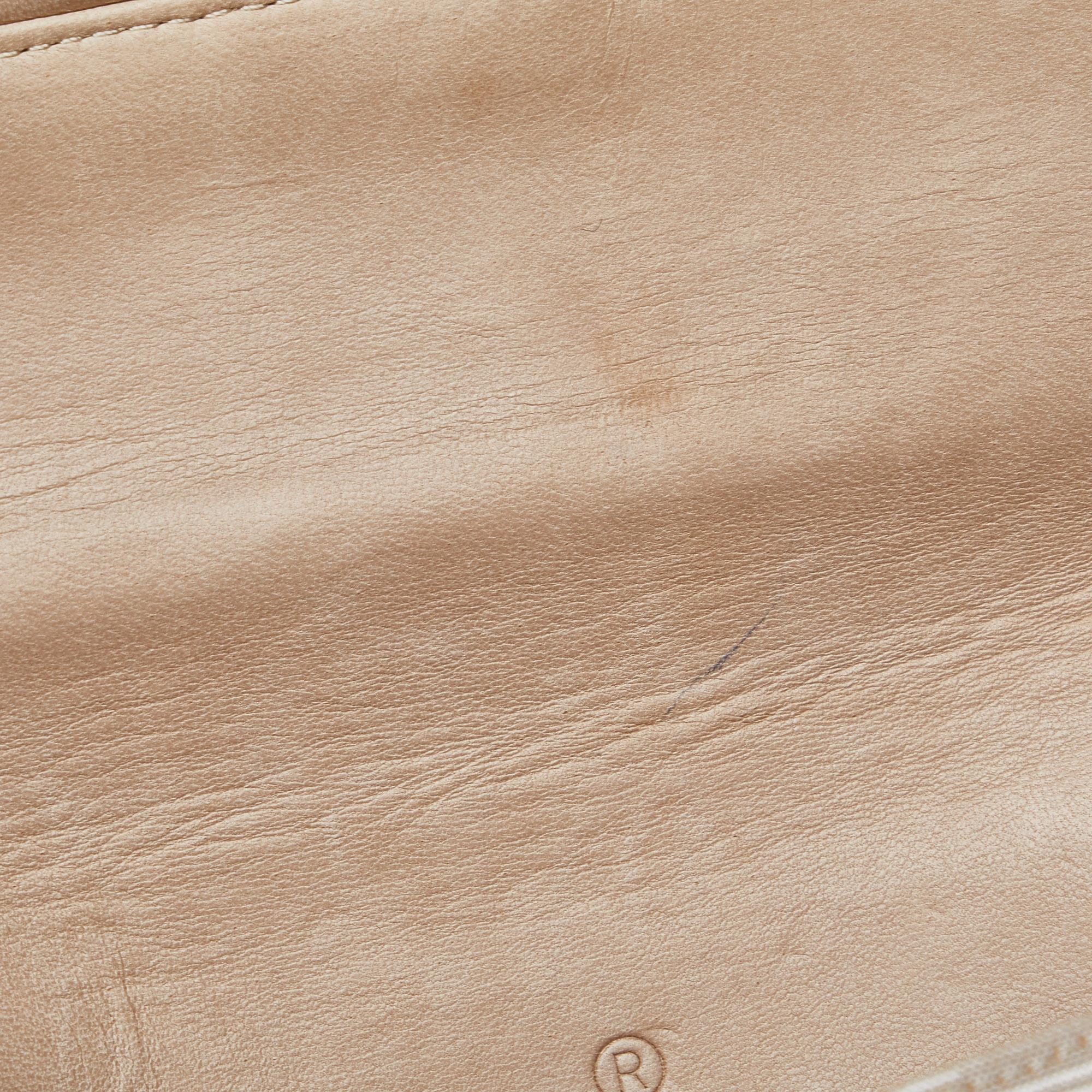 Chanel New Travel Line East West Flap (SHG-6mVQOj)