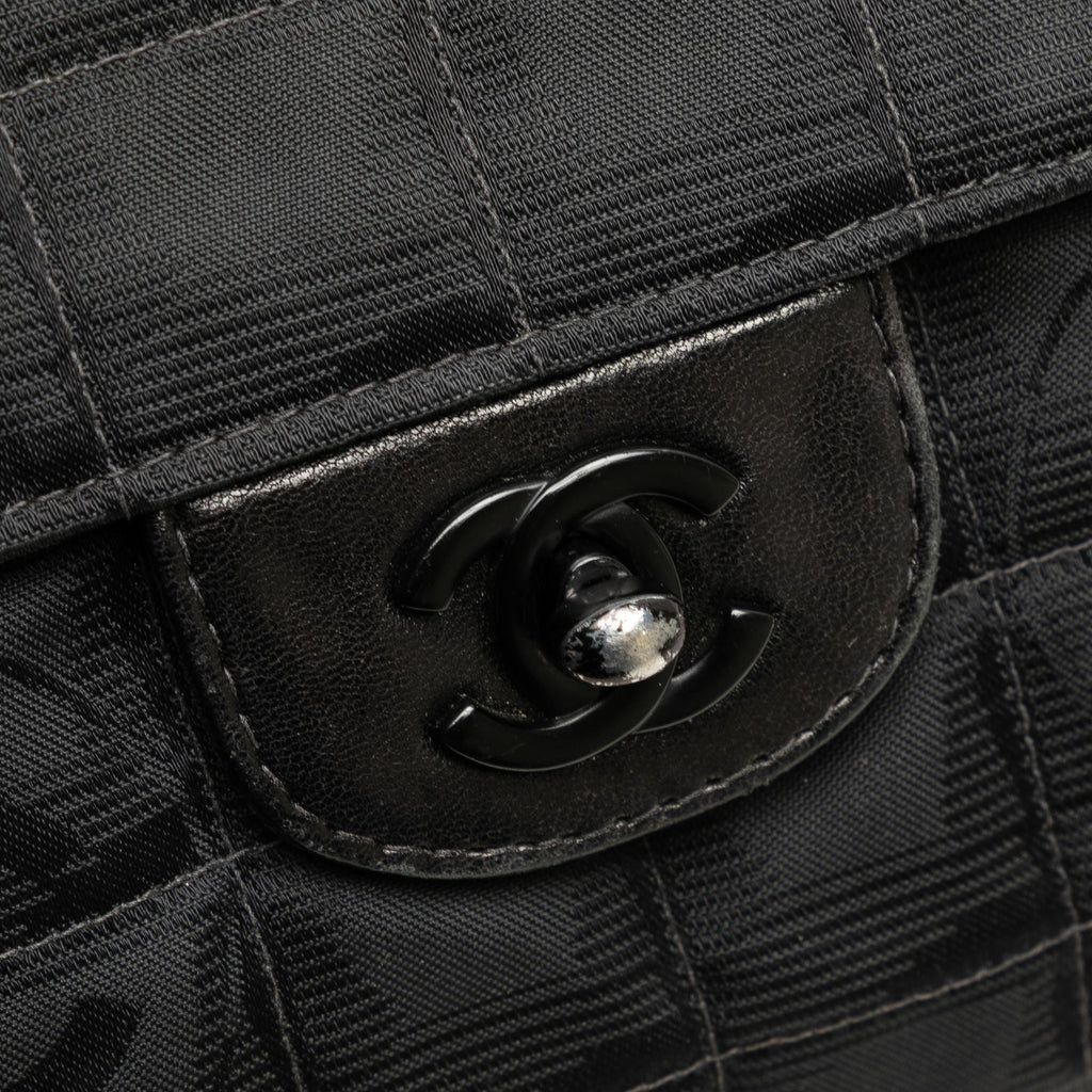 Chanel New Travel Line East West Flap (SHG-WQvcO7)