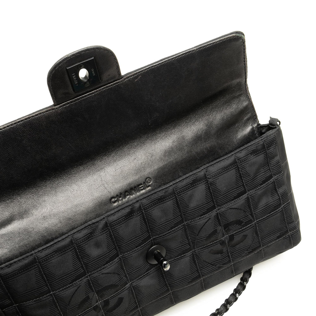 Chanel New Travel Line East West Flap (SHG-WQvcO7)