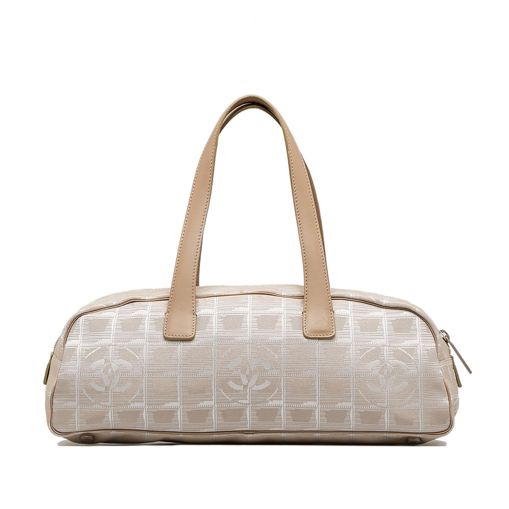 Chanel New Travel Line Handbag (SHG-thWTlc)