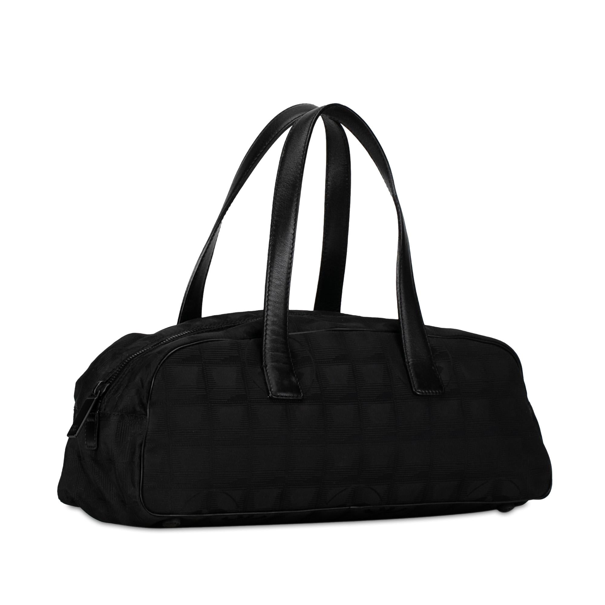 Chanel New Travel Line Handbag (SHG-5Xs4Yy)