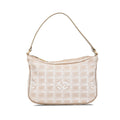 Chanel New Travel Line Handbag (SHG-UKUAFJ)