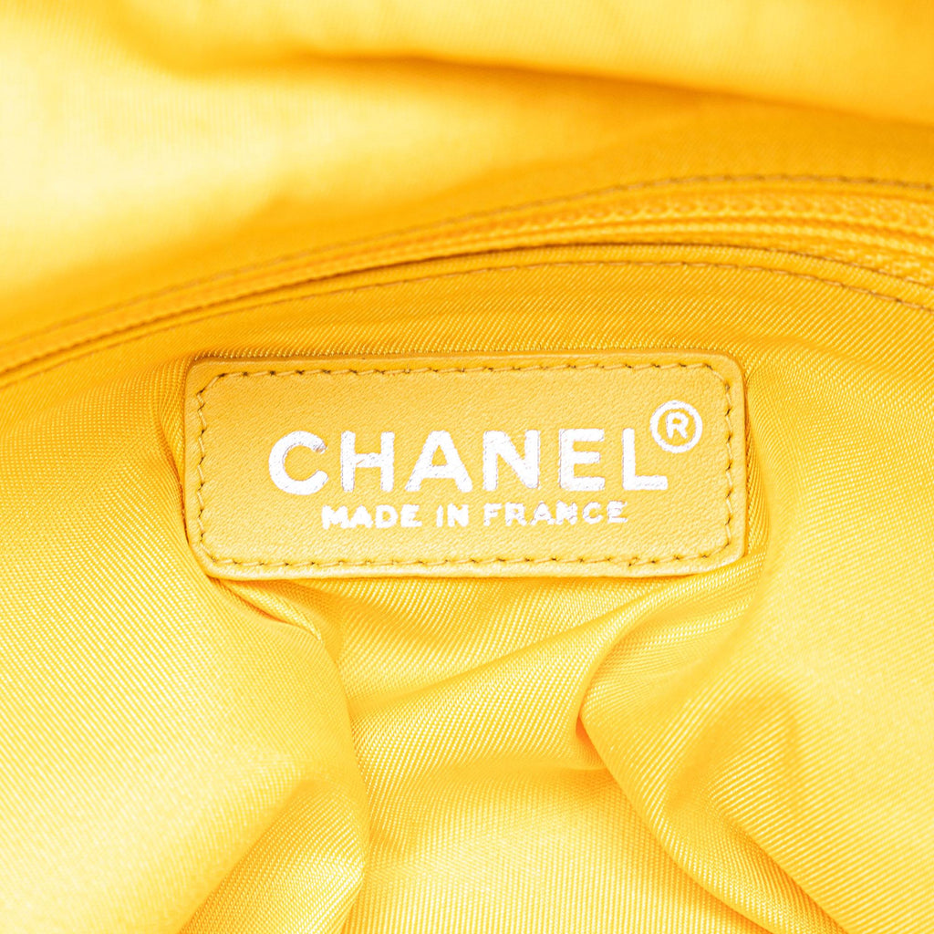 Chanel New Travel Line Handbag (SHG-L2MxnI)