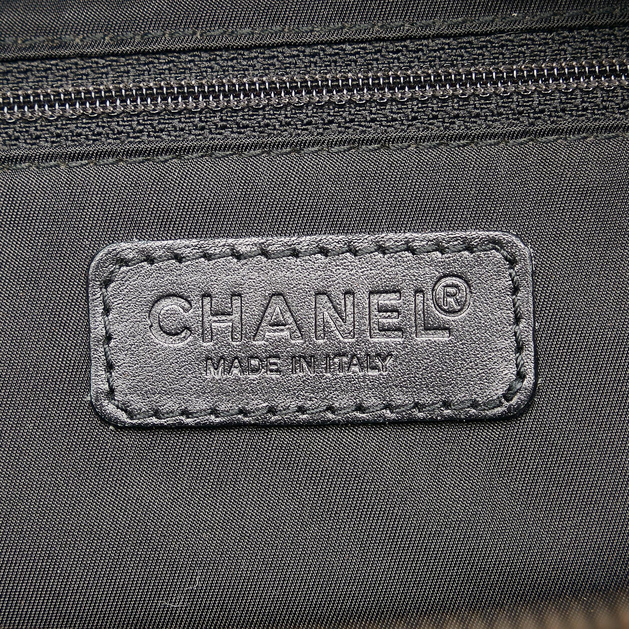 Chanel New Travel Line Nylon Handbag (SHG-28365)