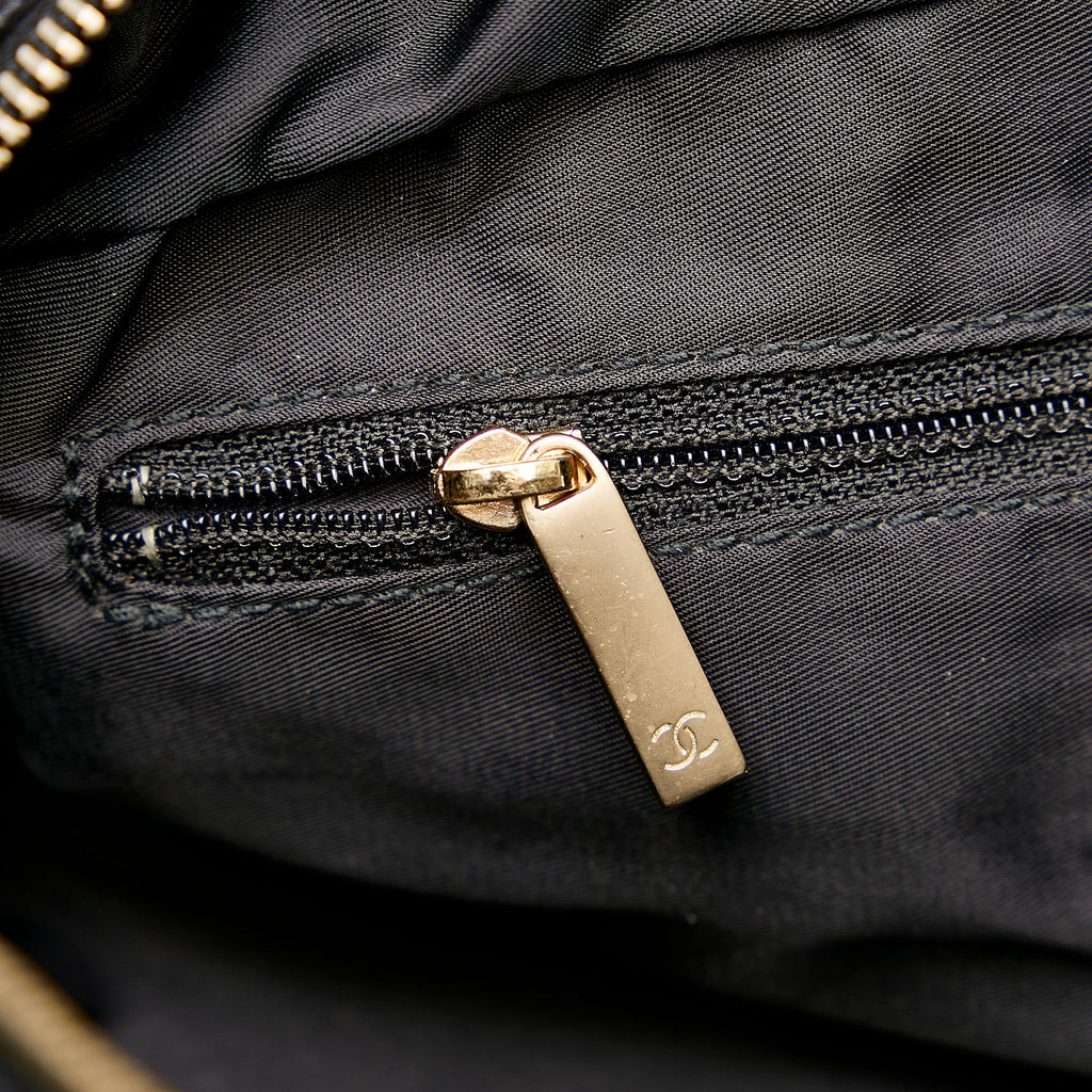 Chanel New Travel Line Nylon Handbag (SHG-30007)