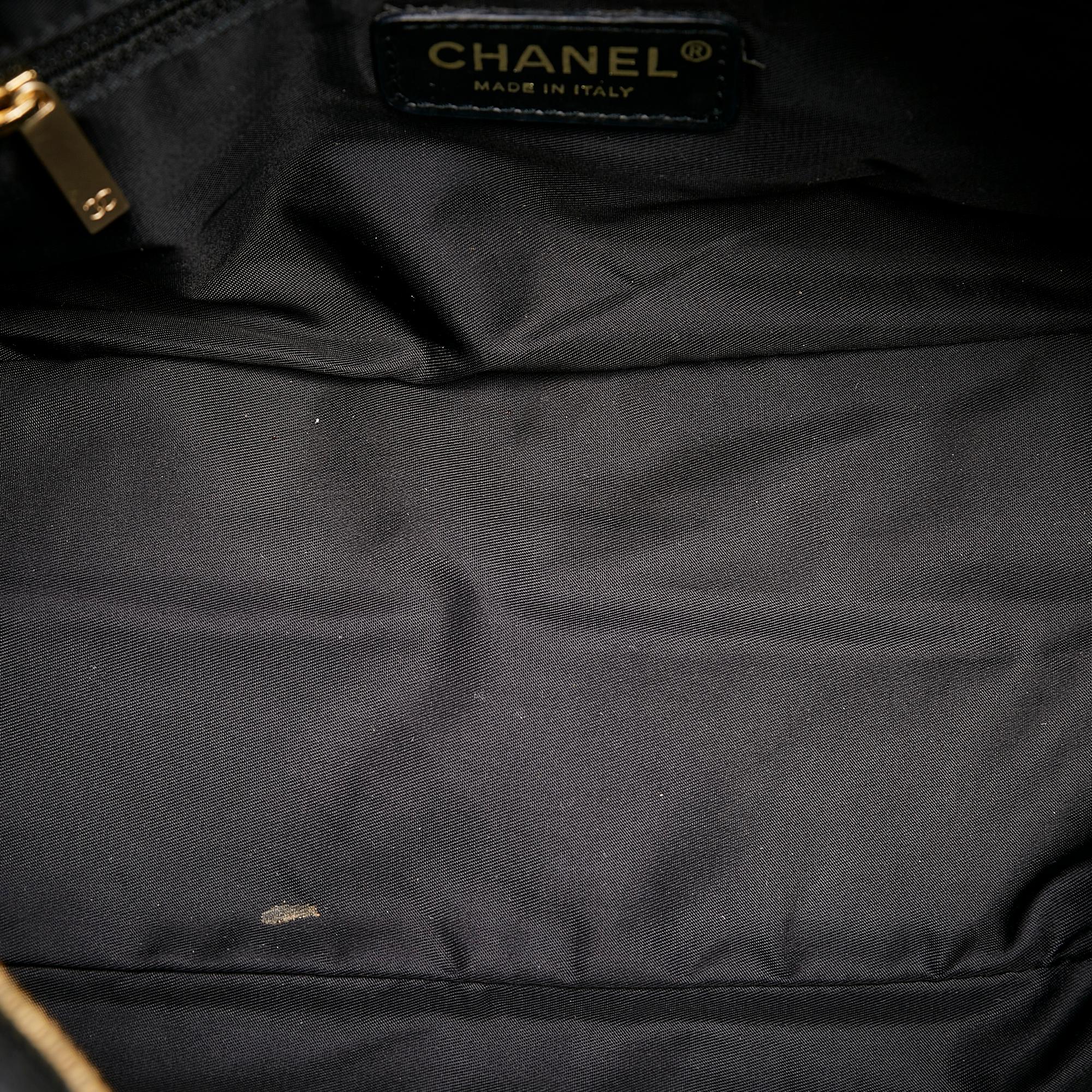 Chanel New Travel Line Nylon Handbag (SHG-30007)