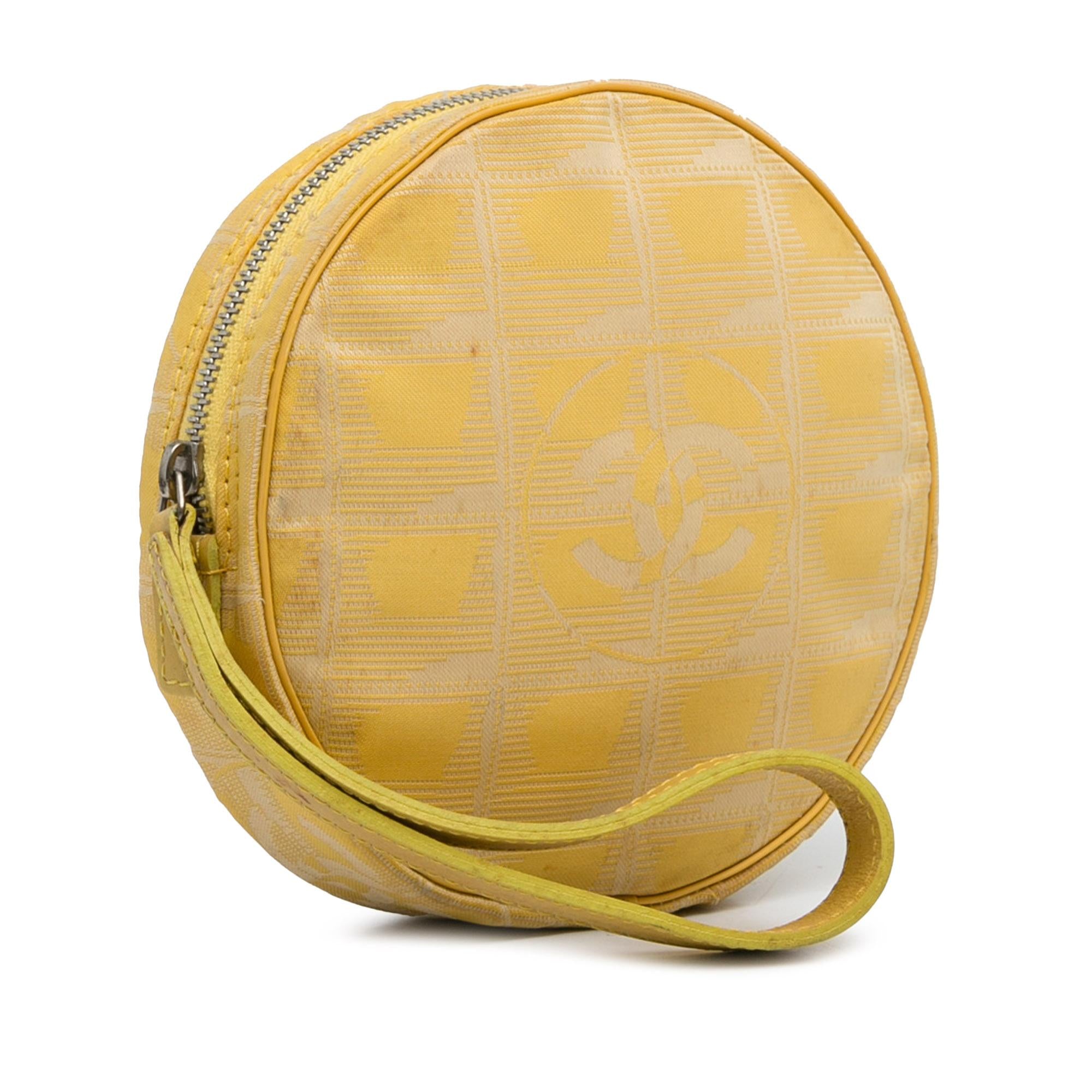 Chanel New Travel Line Nylon Pouch (SHG-9h8nrc)