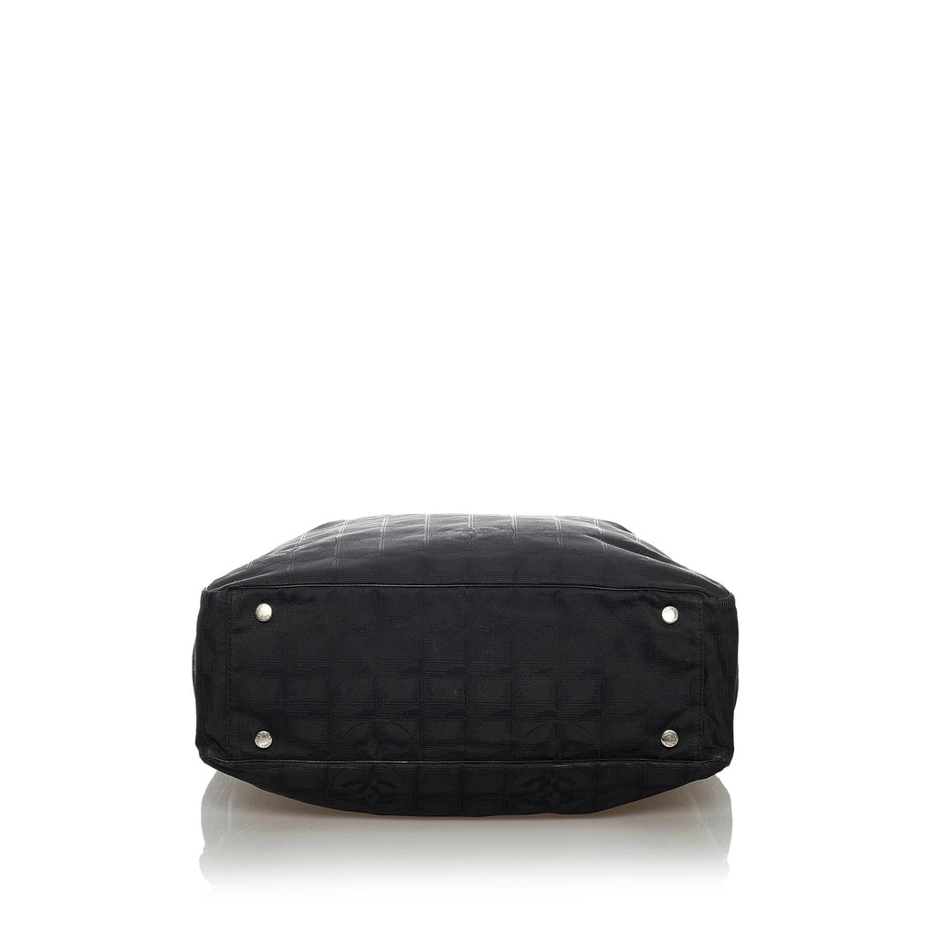 Chanel New Travel Line Nylon Tote Bag (SHG-29034)