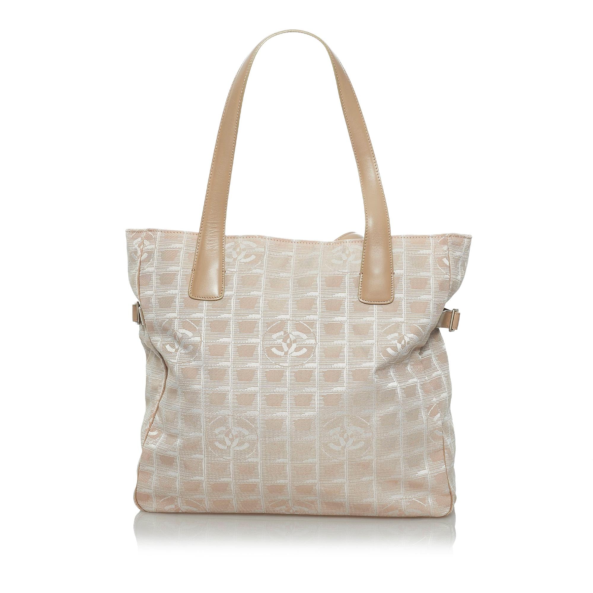 Chanel New Travel Line Nylon Tote Bag (SHG-33825)