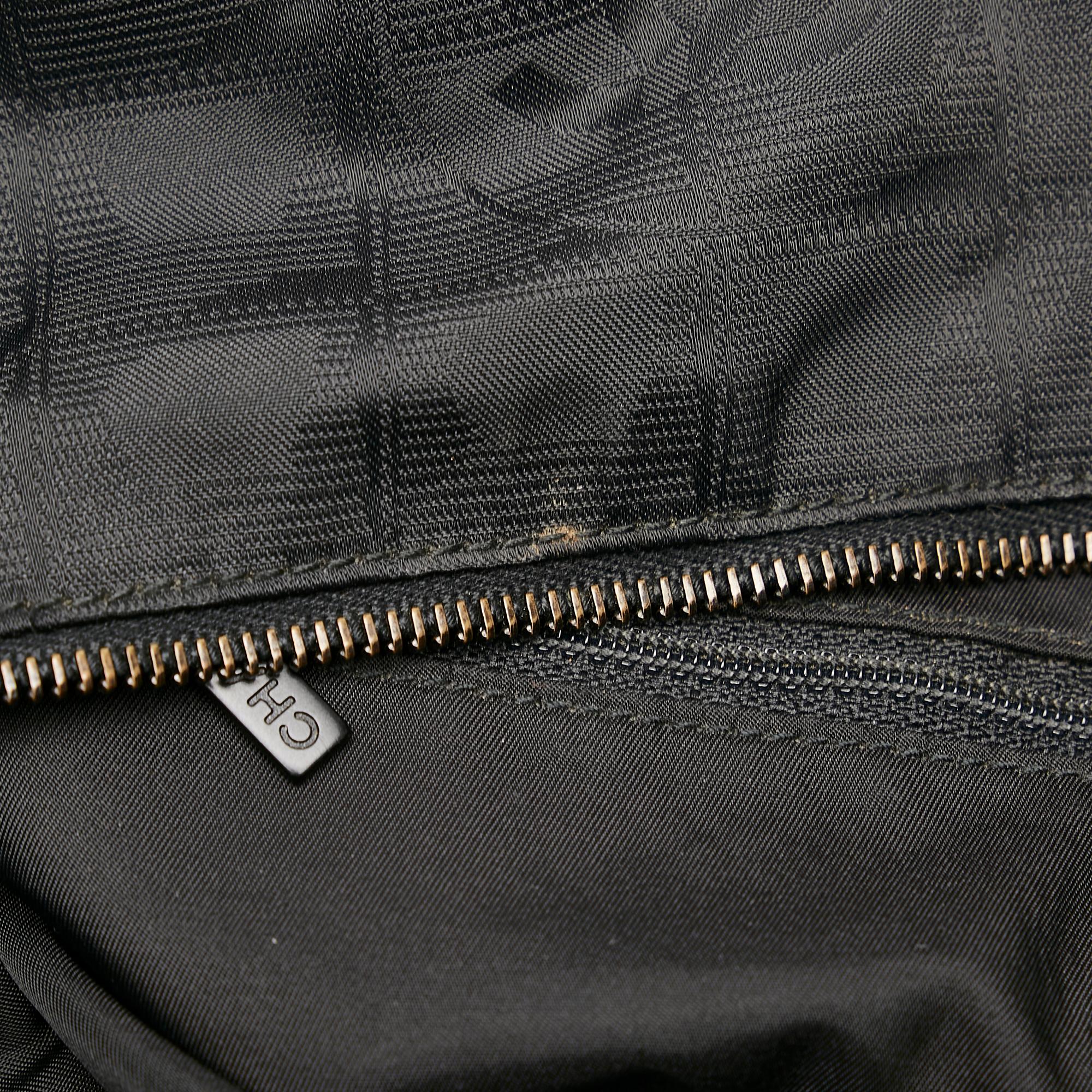 Chanel New Travel Line Tote (SHG-Po5MMk)