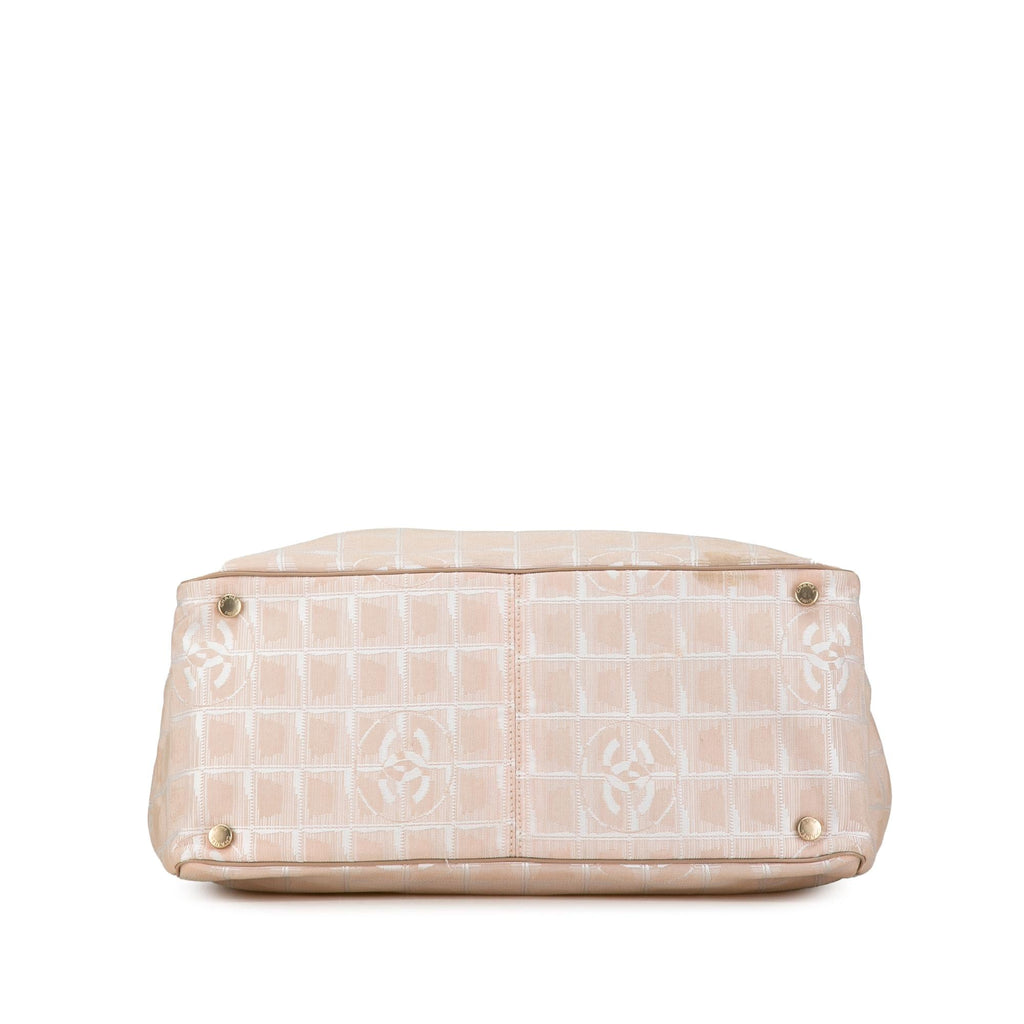 Chanel New Travel Line Tote (SHG-EGuO8A)