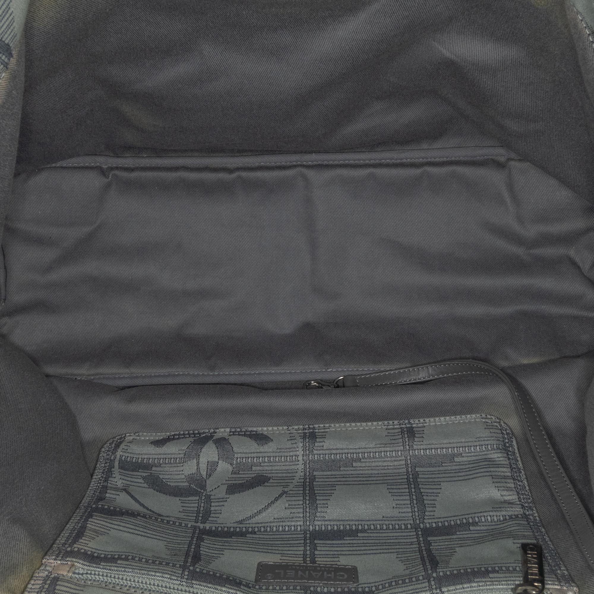 Chanel New Travel Line Tote (SHG-mwiTmC)