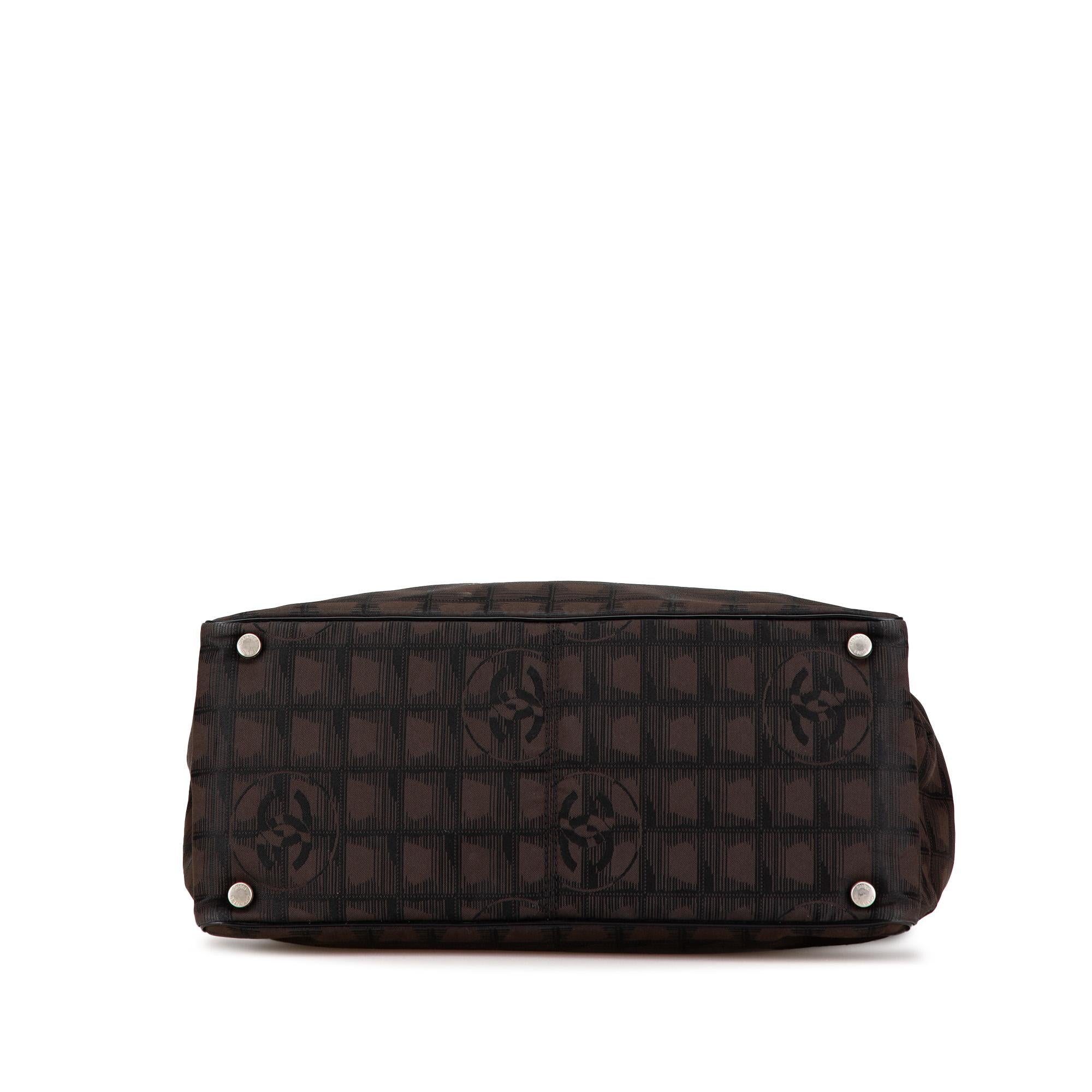 Chanel New Travel Line Tote (SHG-KSk1SH)
