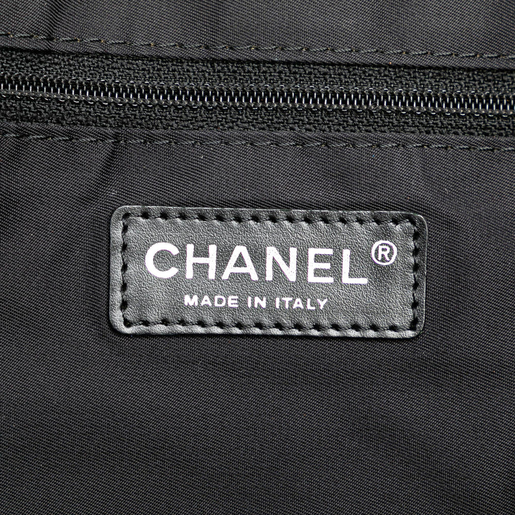 Chanel New Travel Line Tote (SHG-KSk1SH)