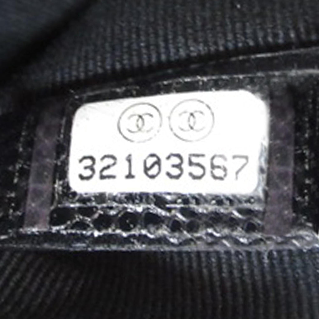 Chanel Nylon Graffiti Foldable Shopping Tote in Caviar Flap (SHG-Urz0Ek)