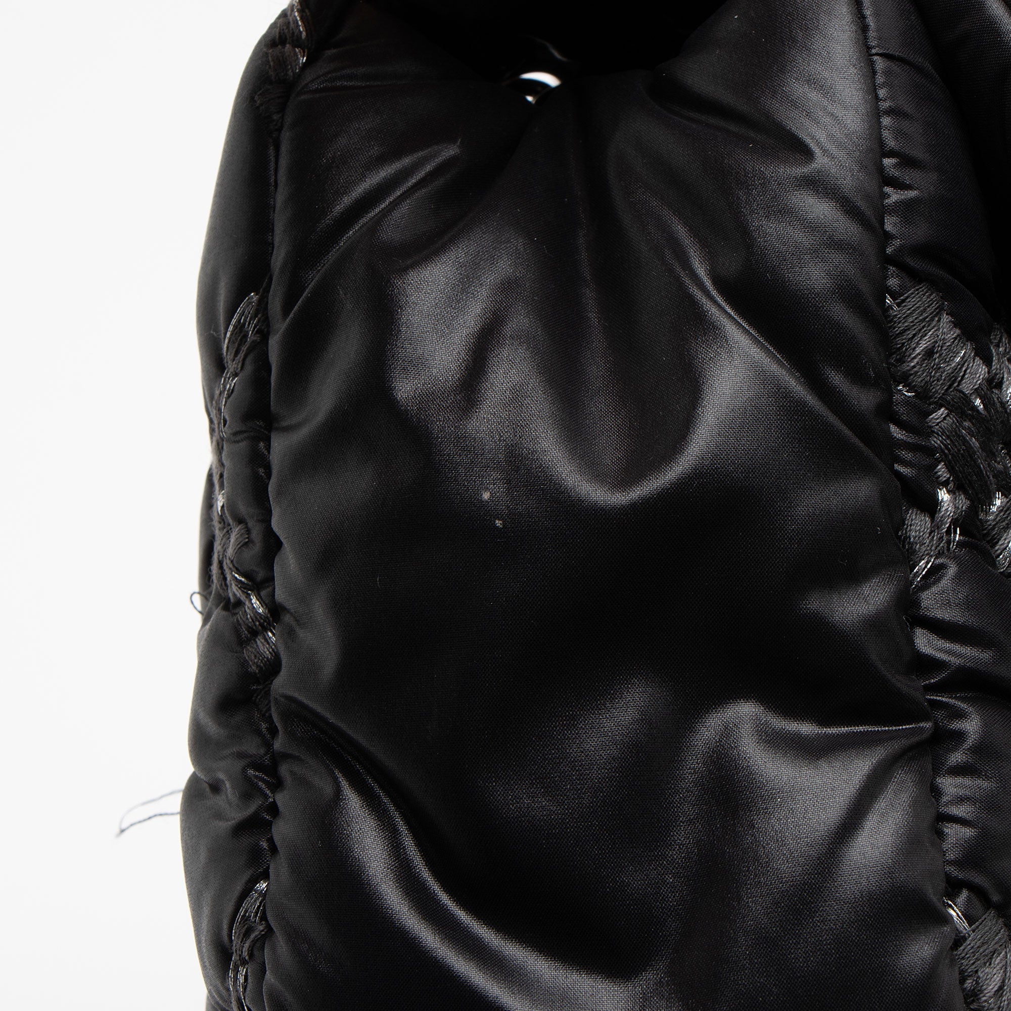 Chanel Nylon Quilted Tweed On Stitch Flap Bag (SHF-4UuNtD)