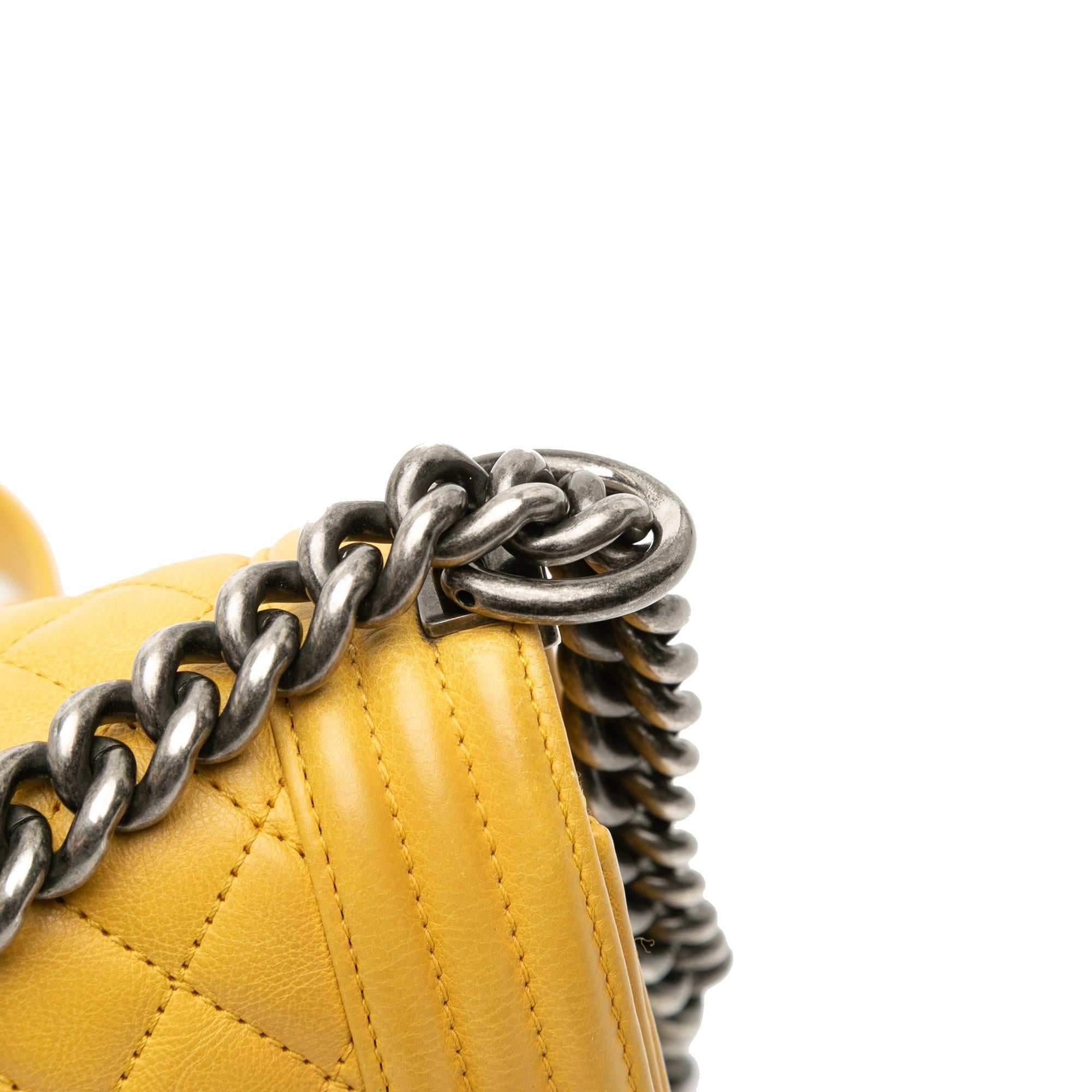 Chanel Old Medium Quilted Calfskin Boy Flap