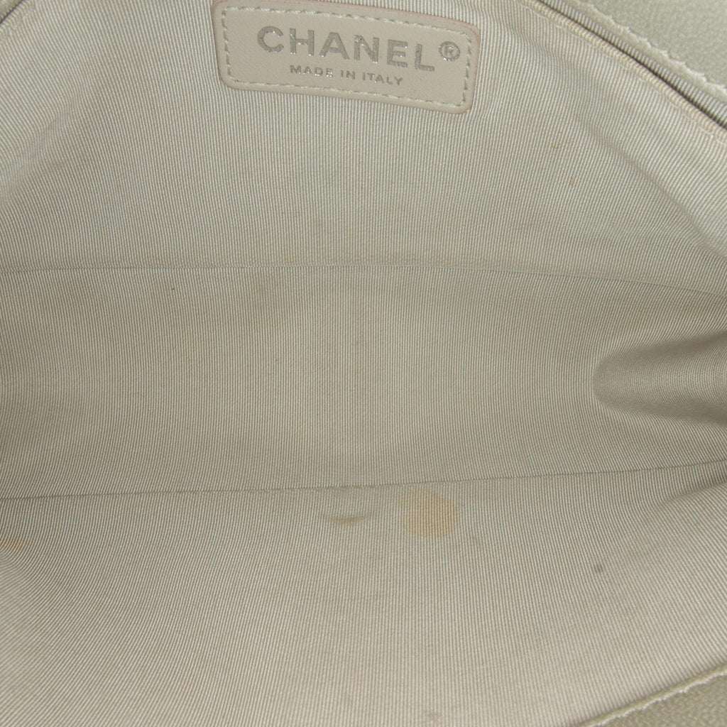 Chanel Old Medium Quilted Caviar Boy Flap