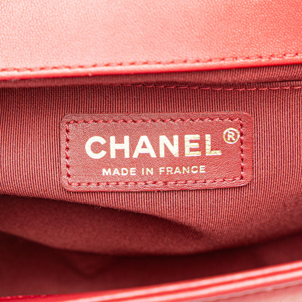Chanel Old Medium Quilted Lambskin Boy Flap